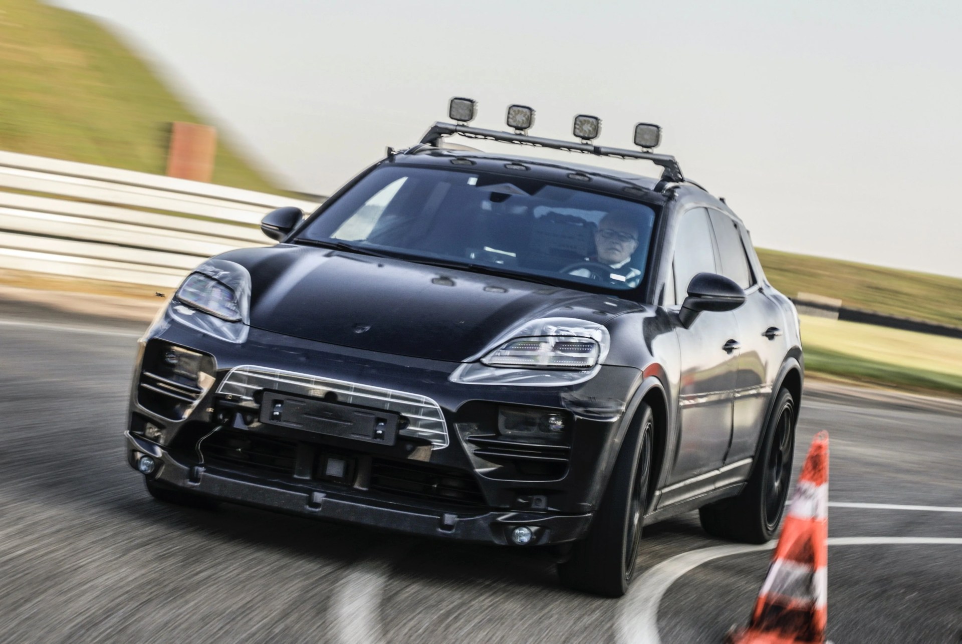 porsche electric macan
