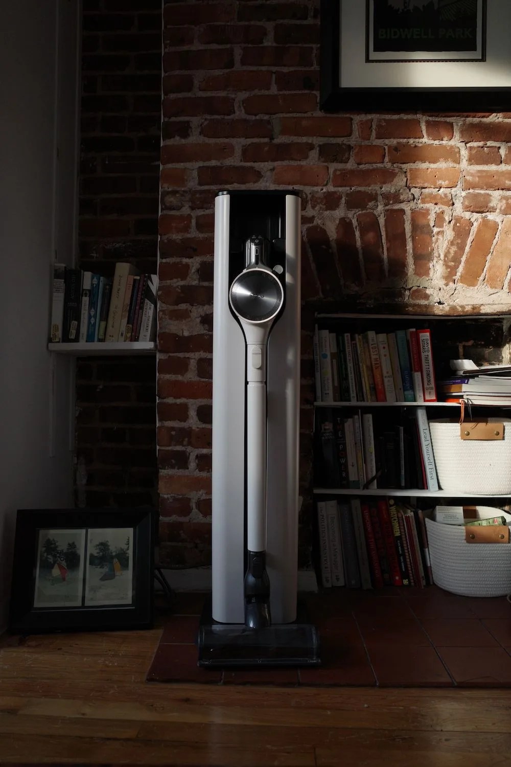 vacuum in docking station