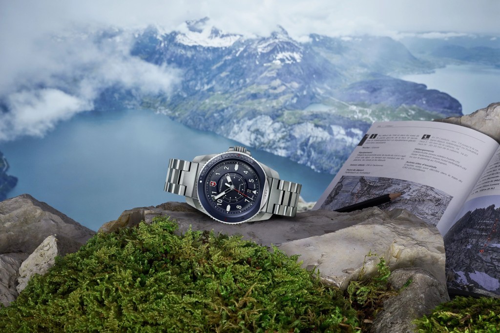 victorinox swiss army journey 1884 watch