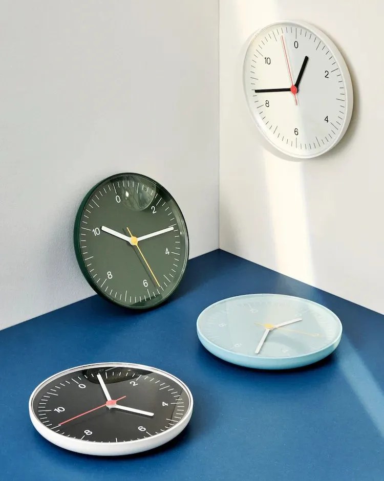 hay wall clock