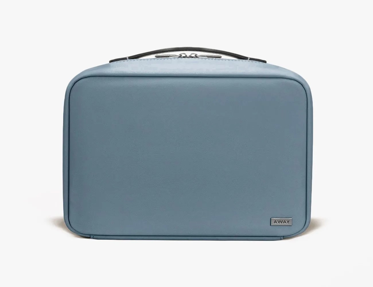 the hanging toiletry bag