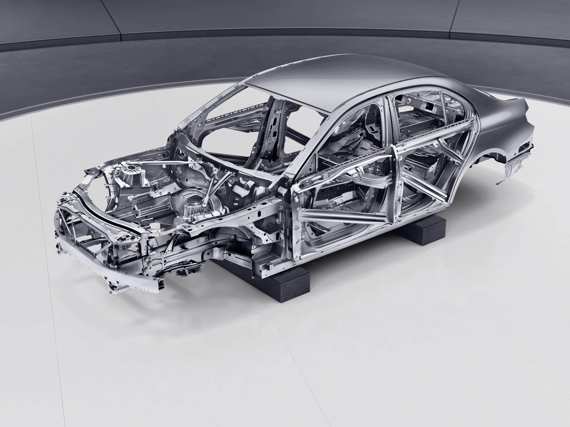 mercedes benz e class chassis