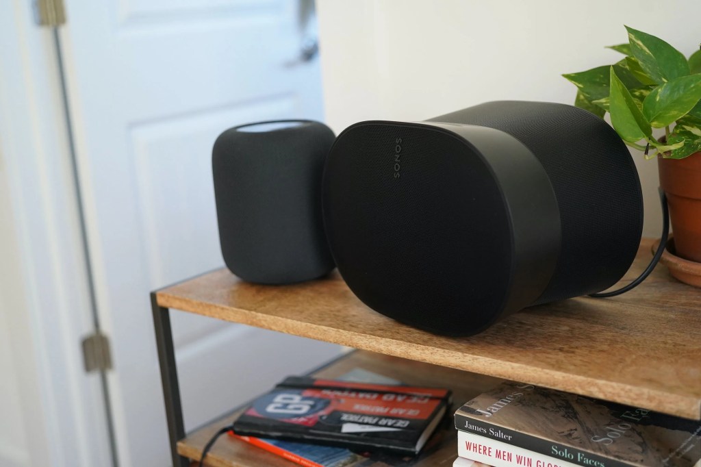 homepod v sonos era 300
