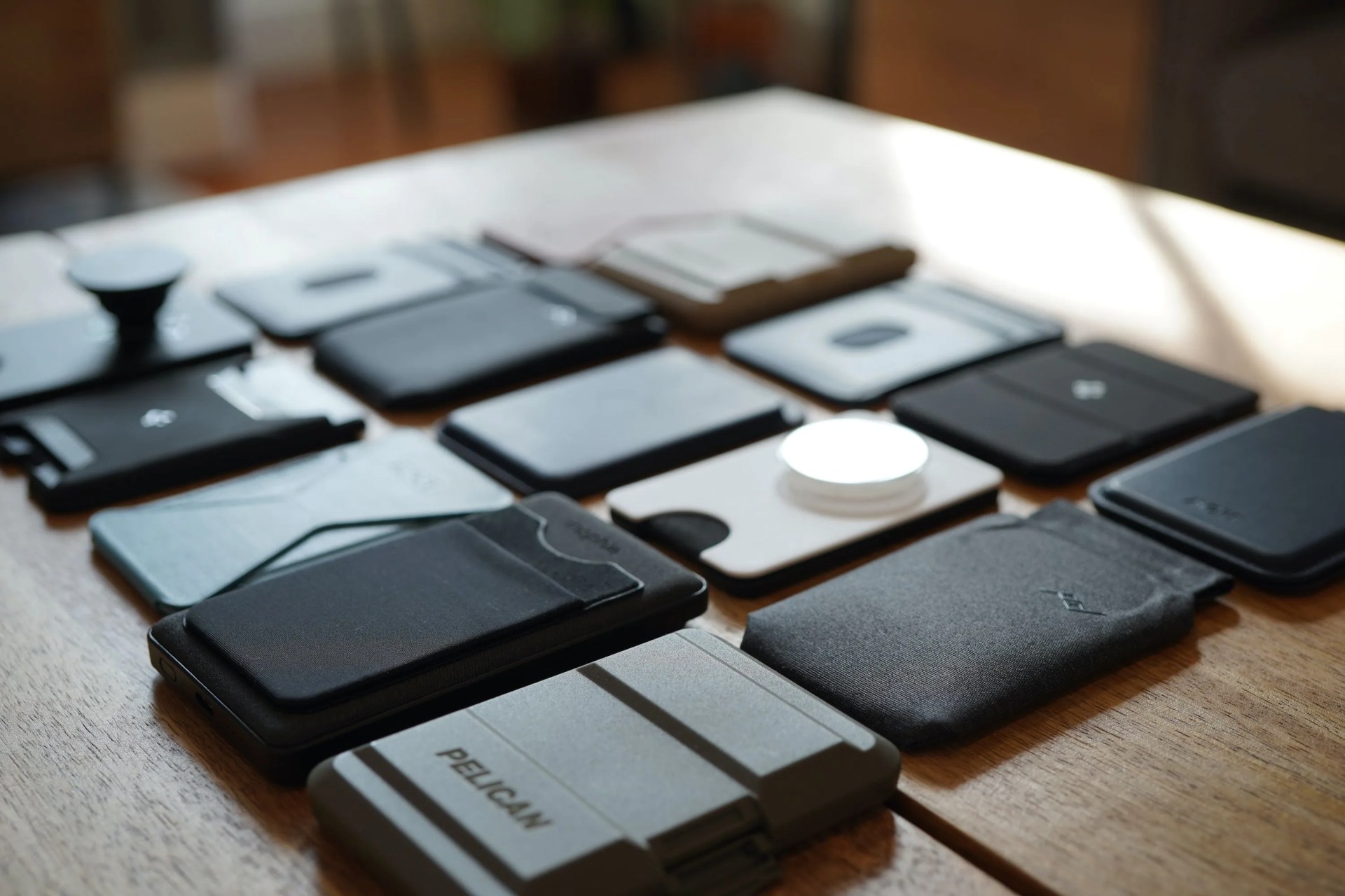 magsafe wallets for iphone