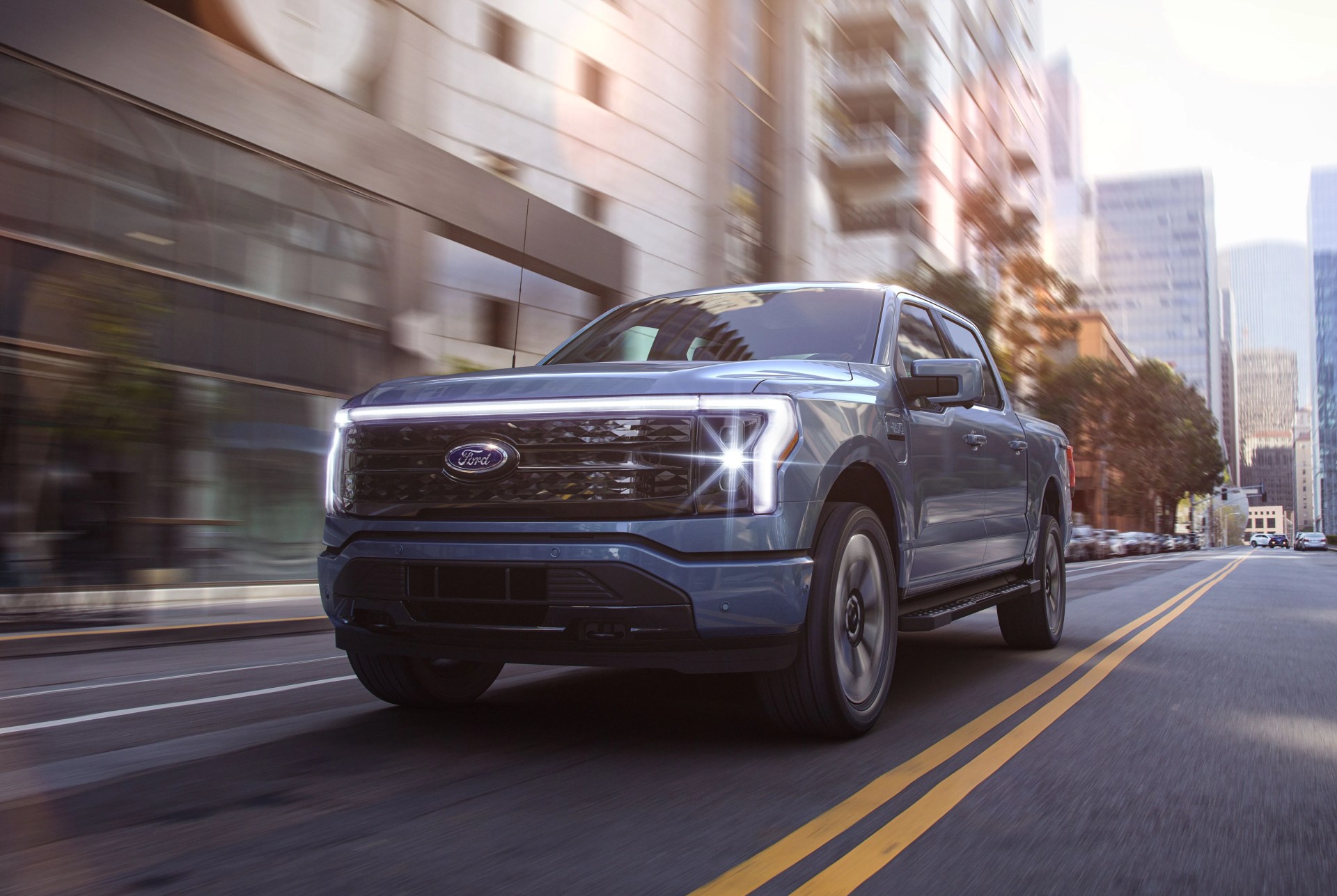 ford f 150 lightning
