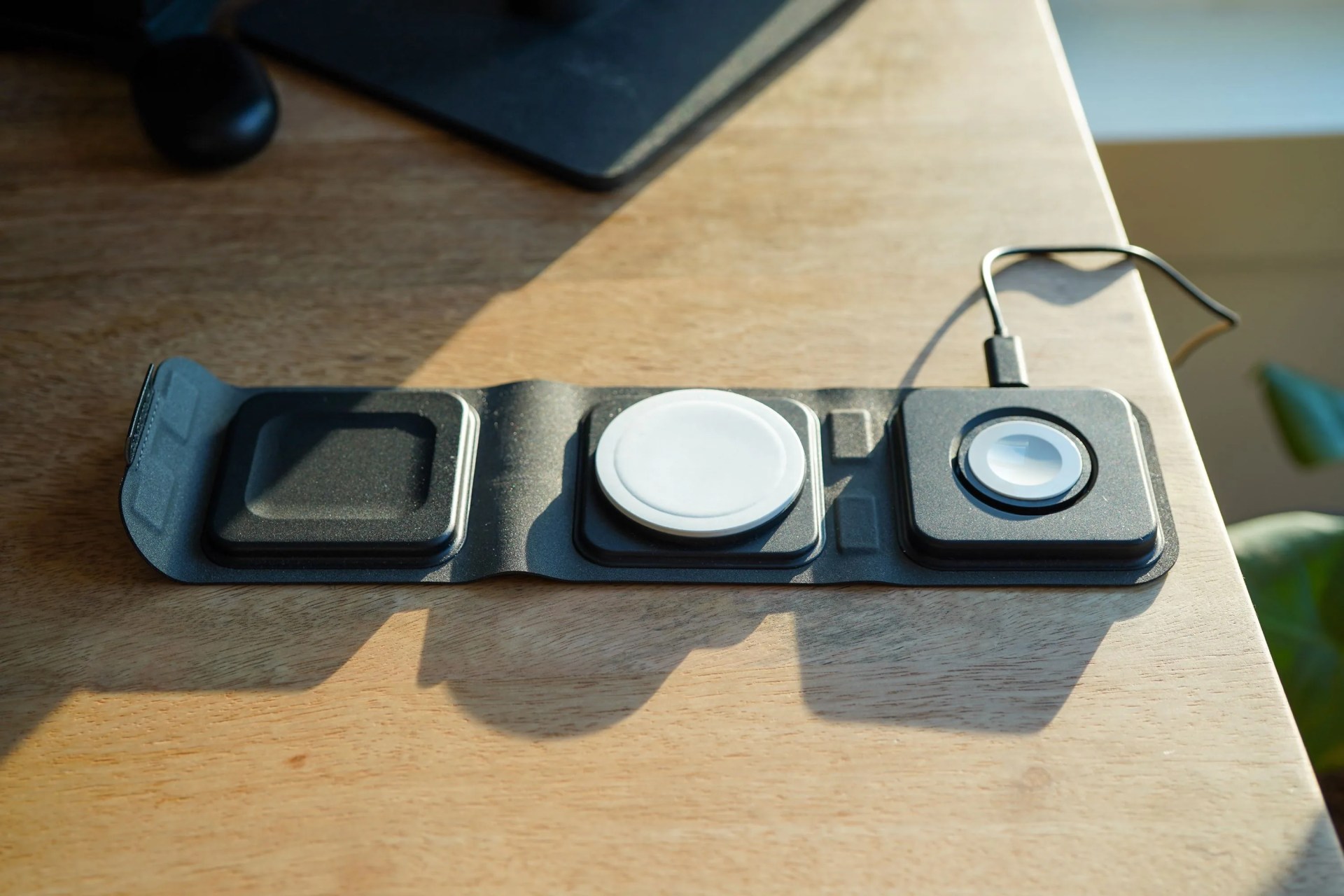 wireless travel charger