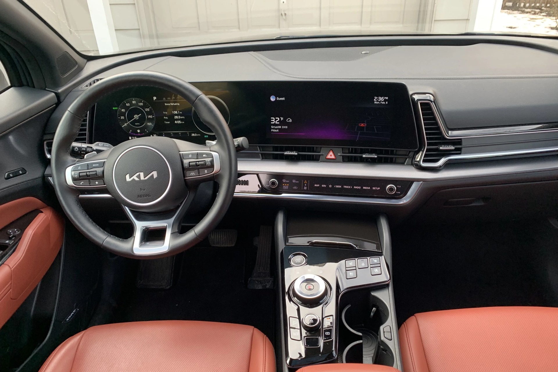 kia sportage driver cockpit