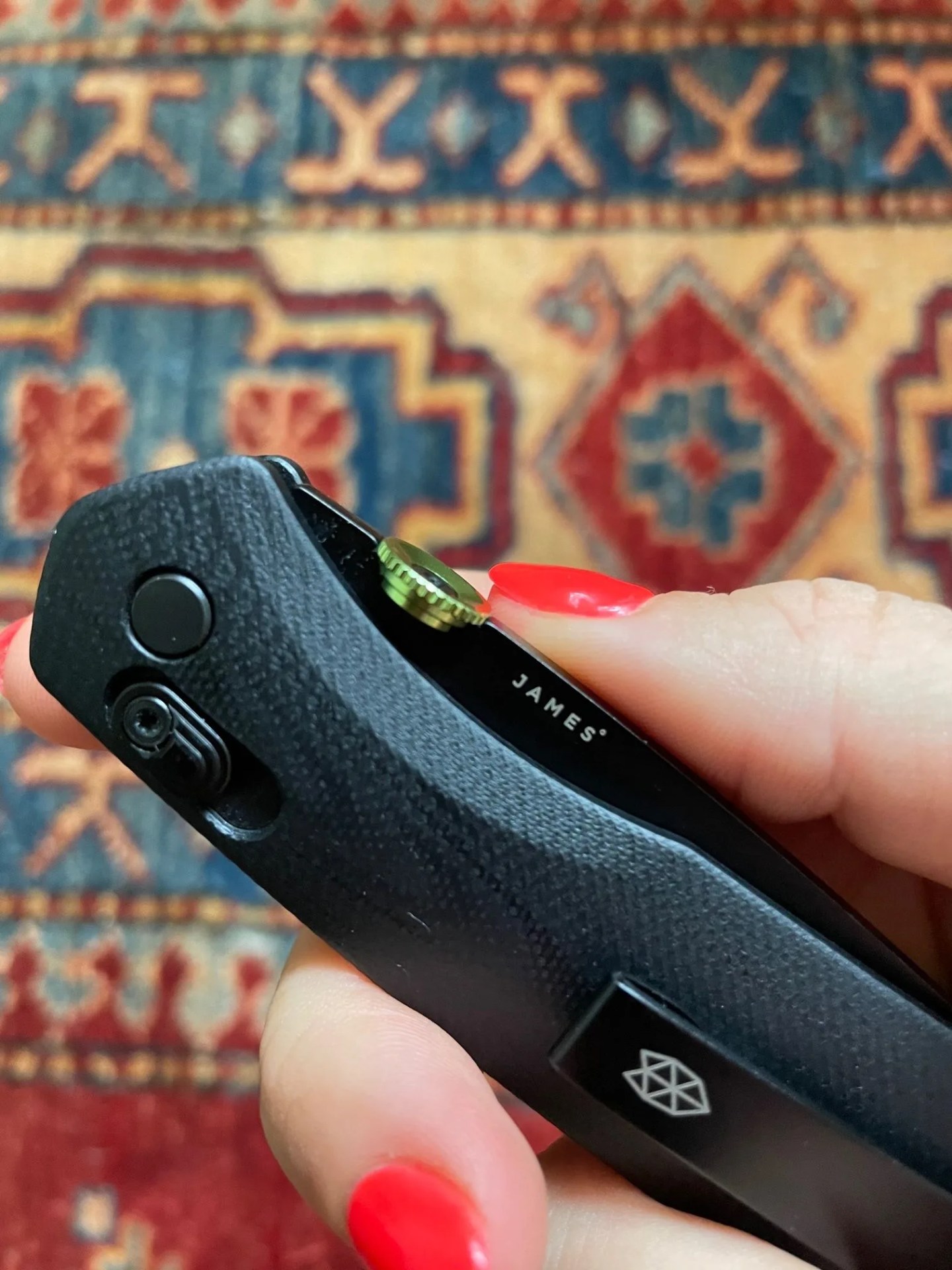 woman holding the carter knife