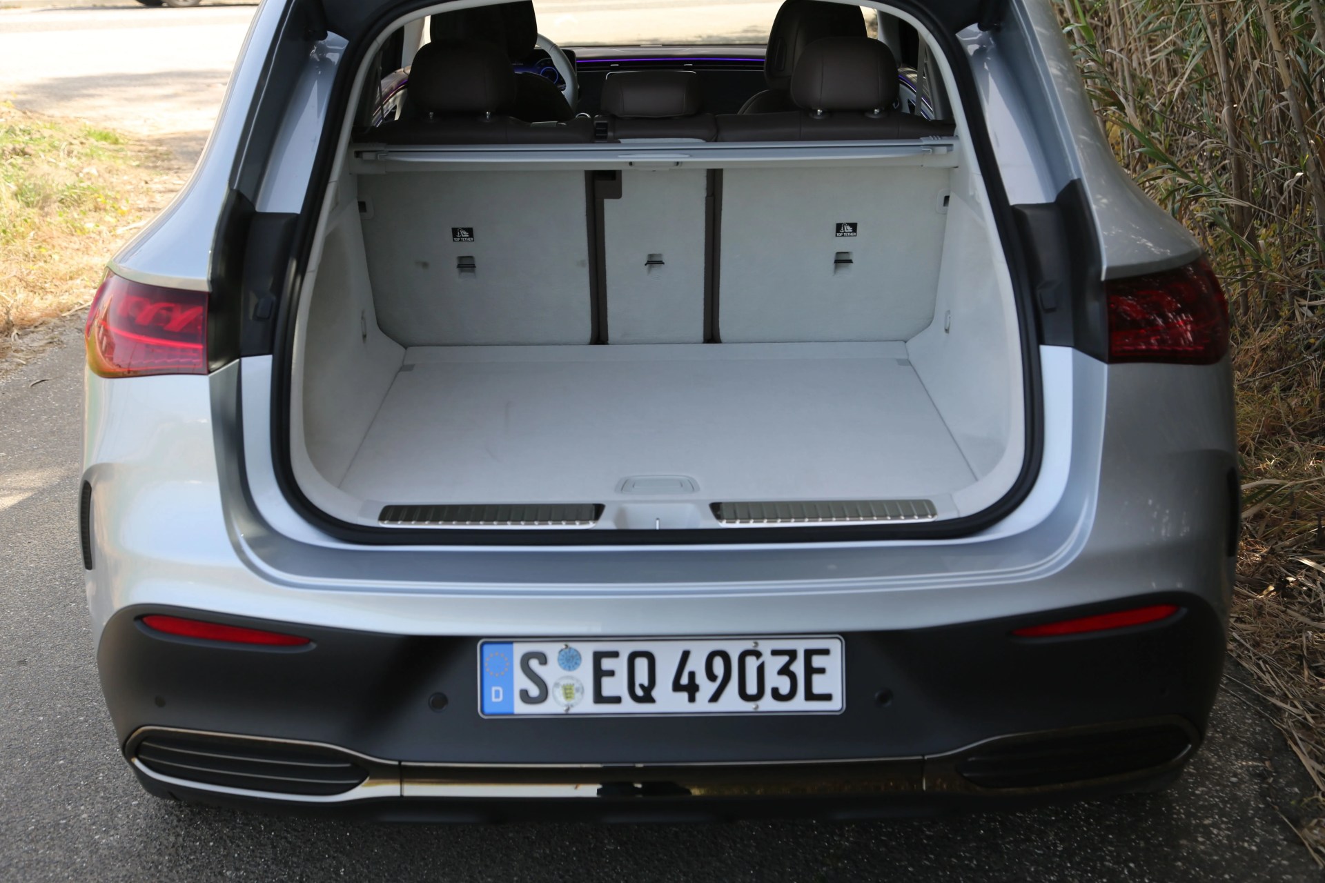 mercedes benz eqe suv 2024