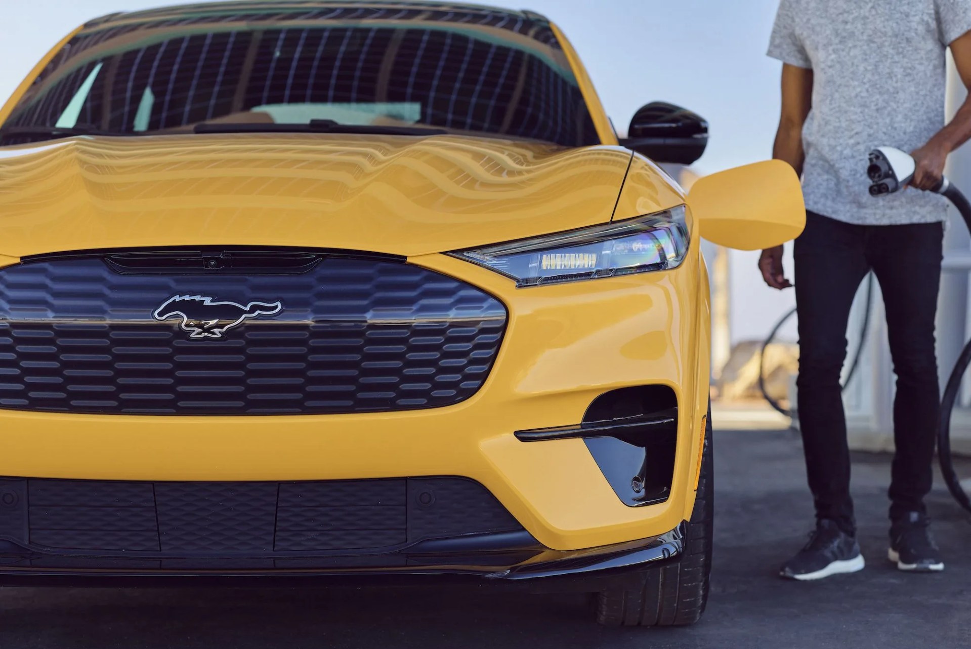 ford mustang mach e gt