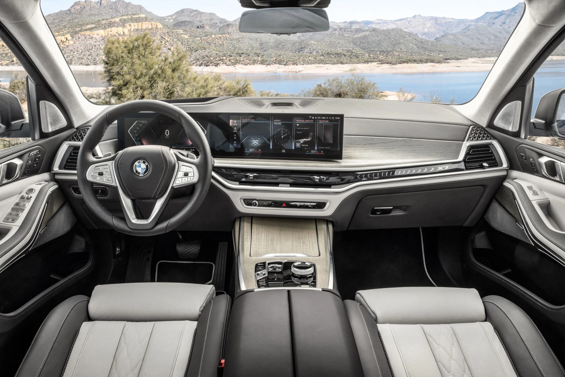 2023 bmw x7 interior
