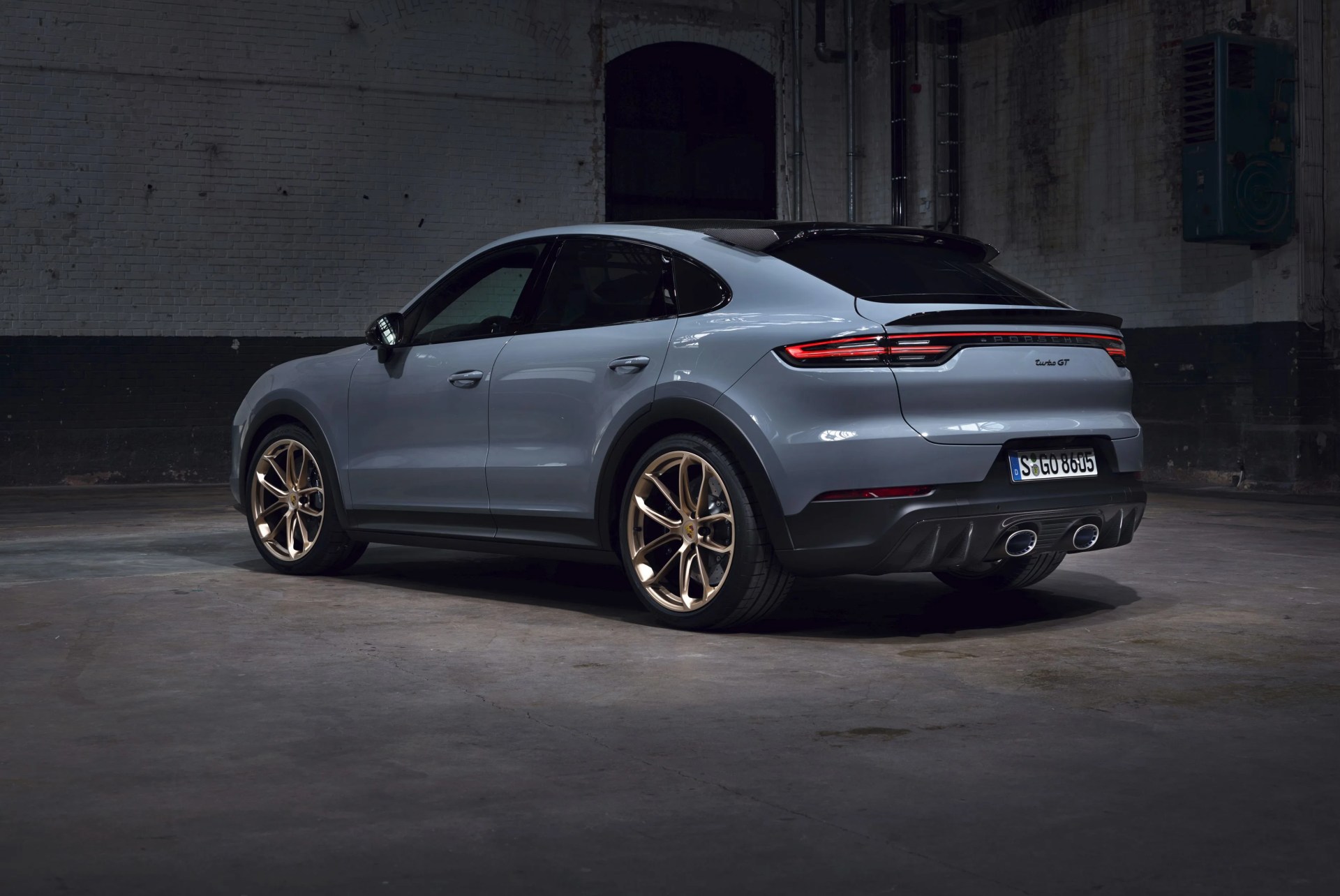 porsche cayenne turbo gt