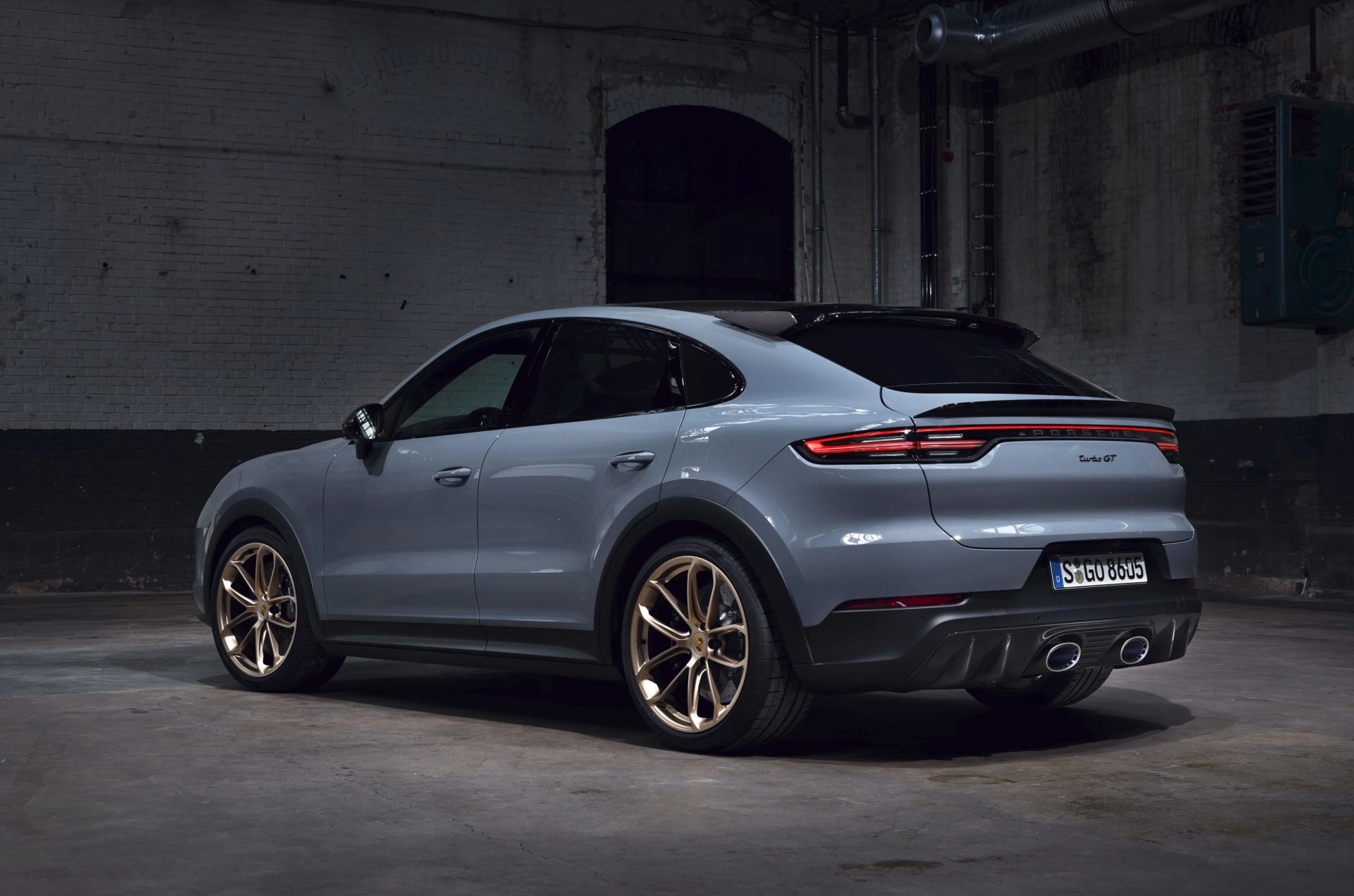 porsche cayenne turbo gt