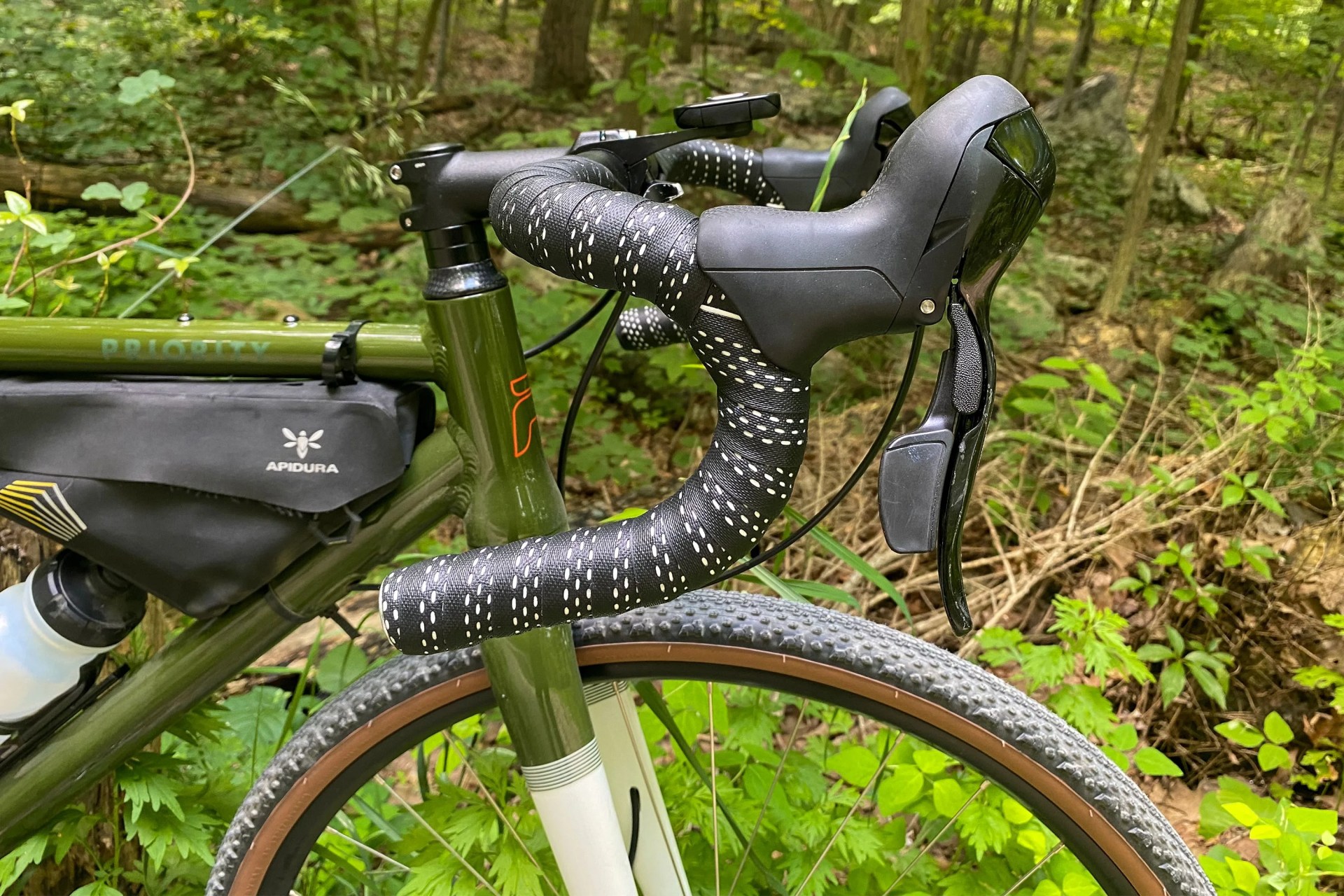 the right handle bar on a priority apollo bike