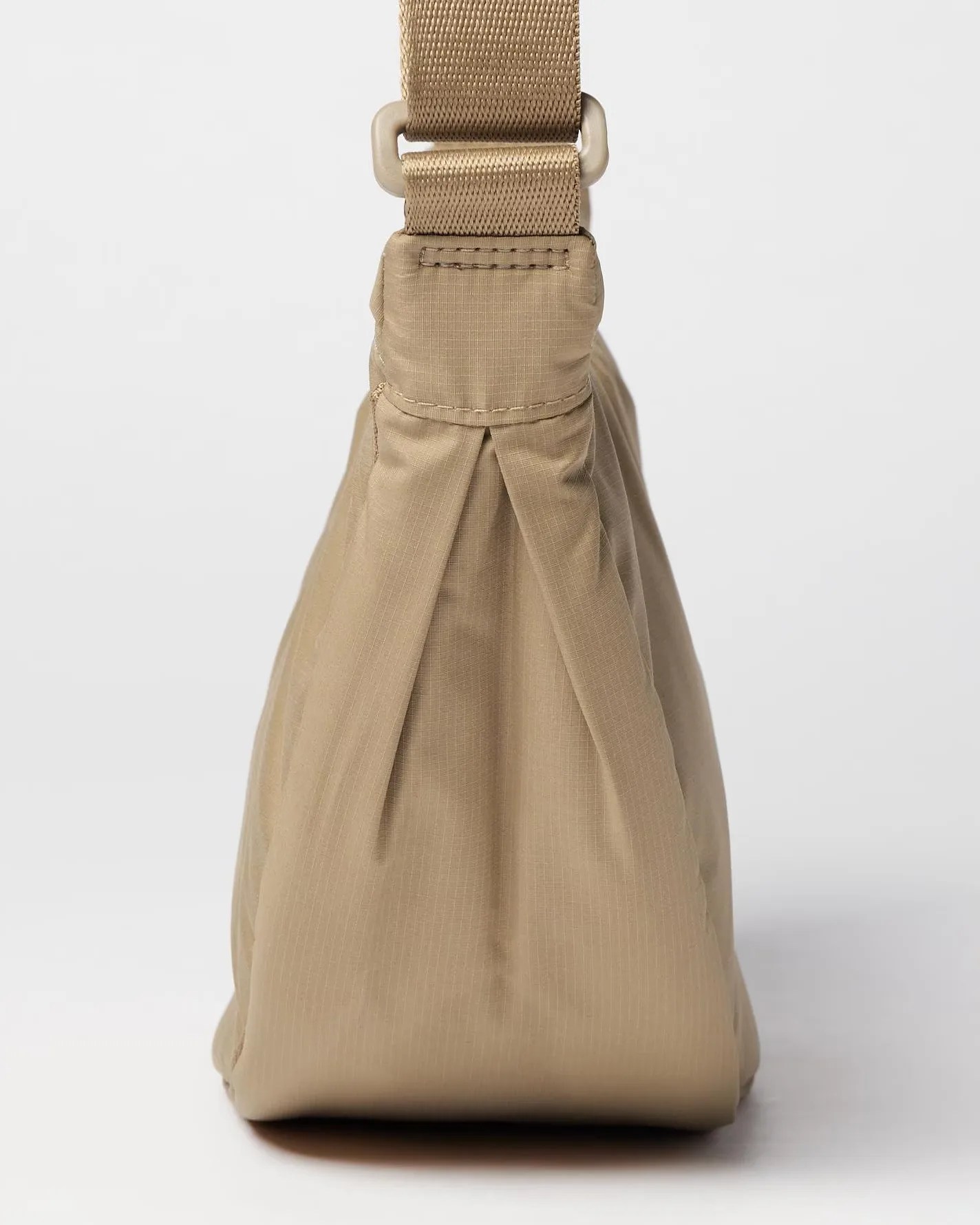 Uniqlo bag