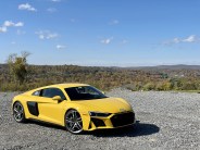 2023 audi r8 coupe yellow
