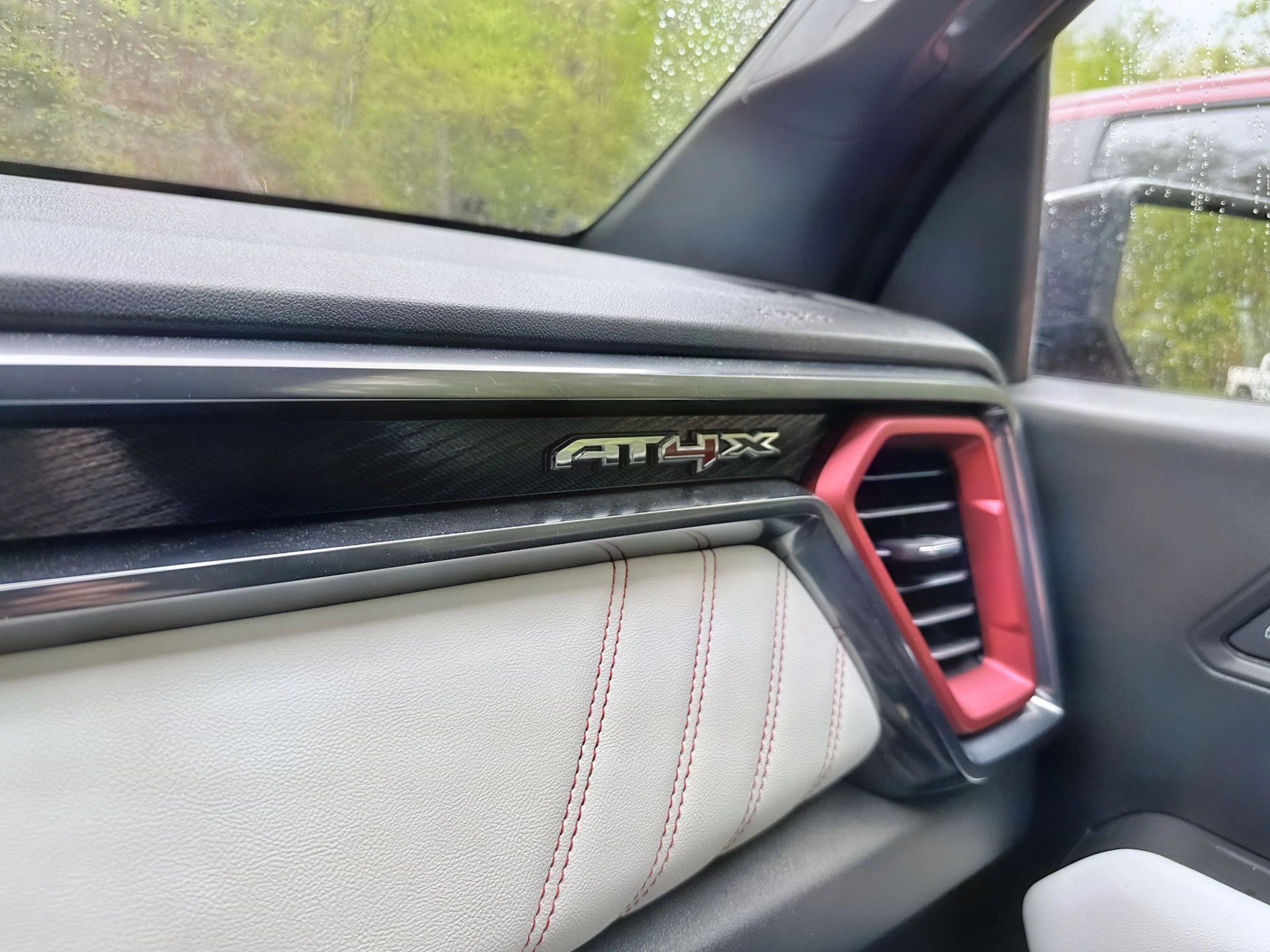 gmc canyon at4 interior badging