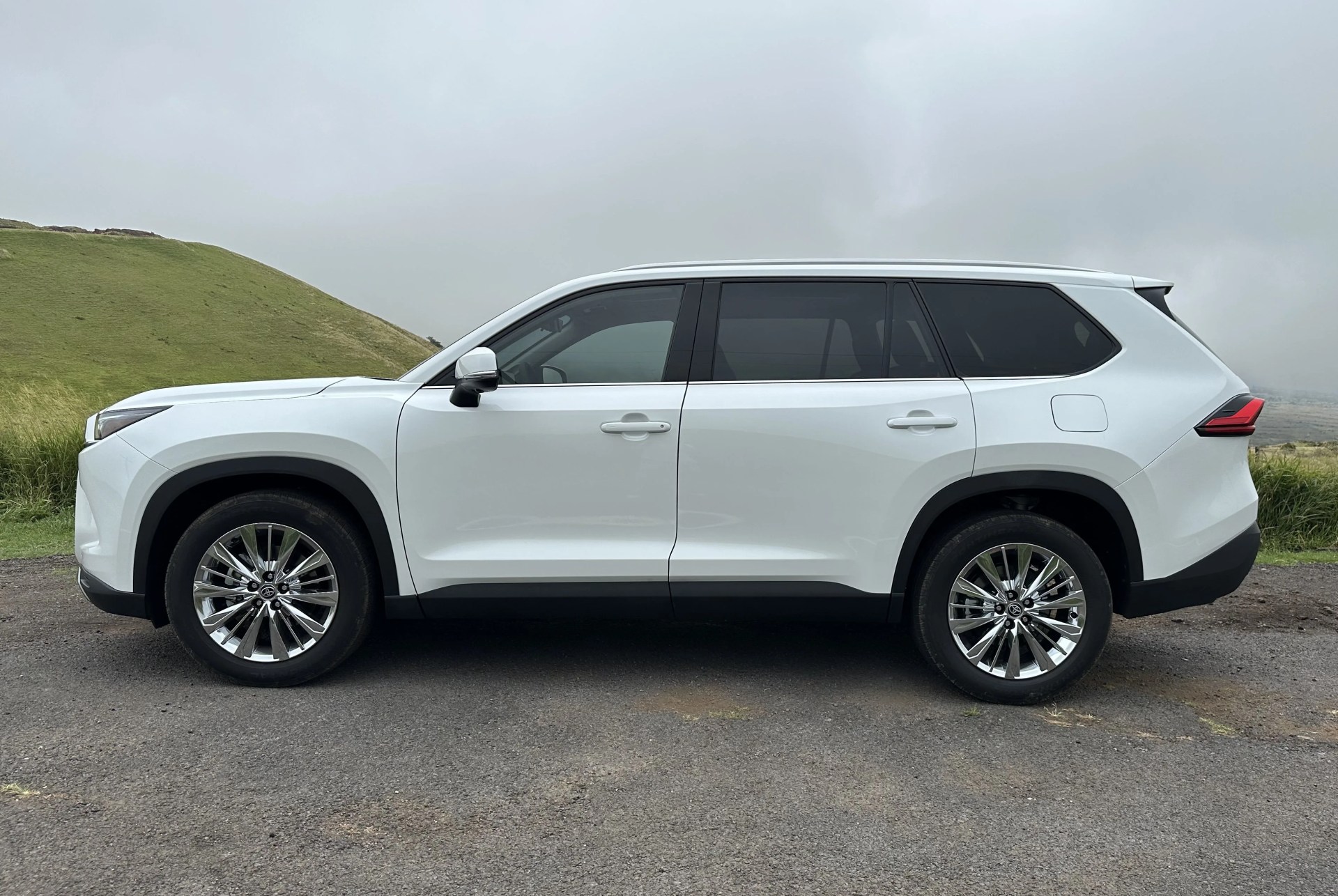 toyota grand highlander
