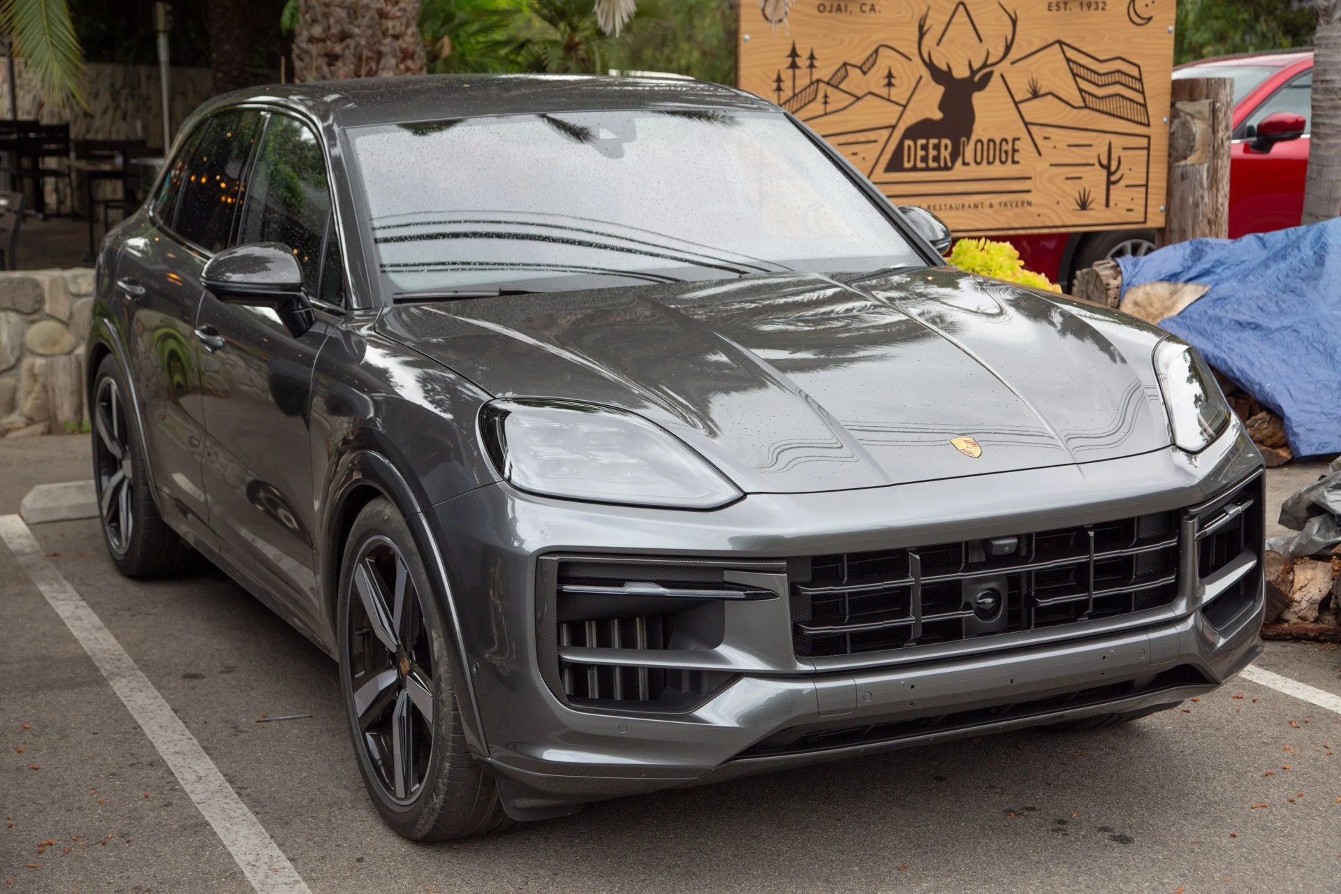 2024 porsche cayenne
