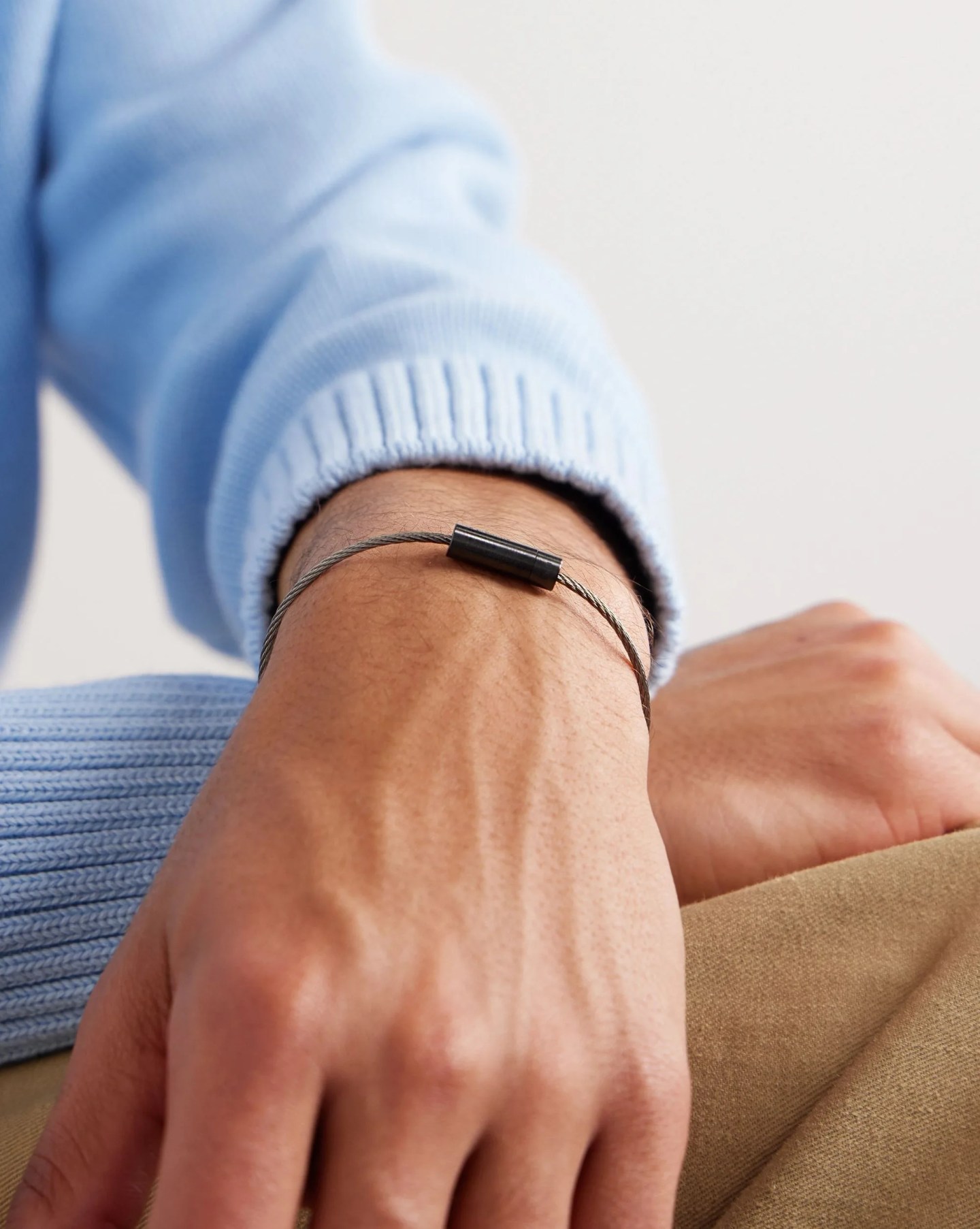 le gramme 5g brushed recycled sterling silver and ceramic bracelet