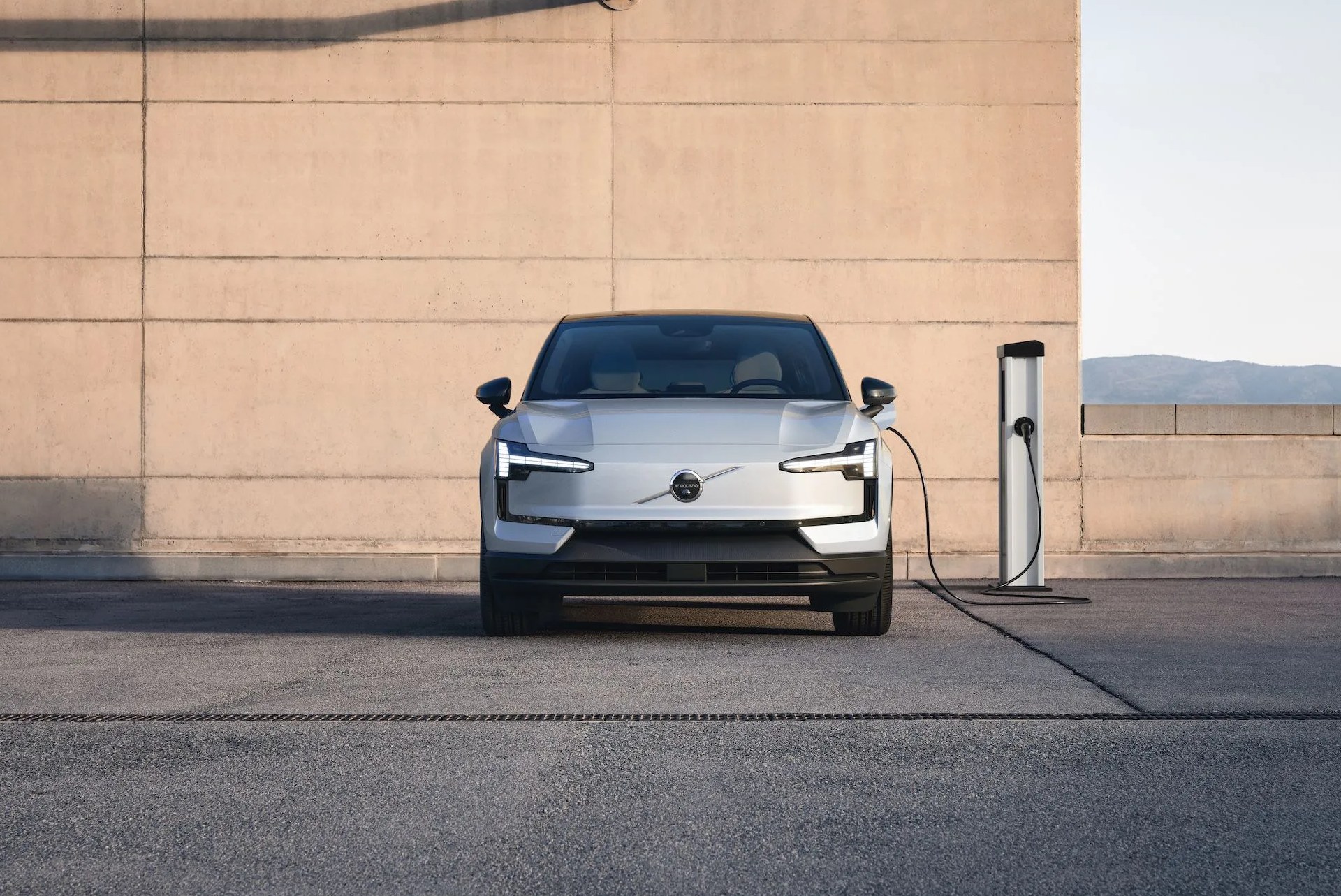 volvo ex30 charging