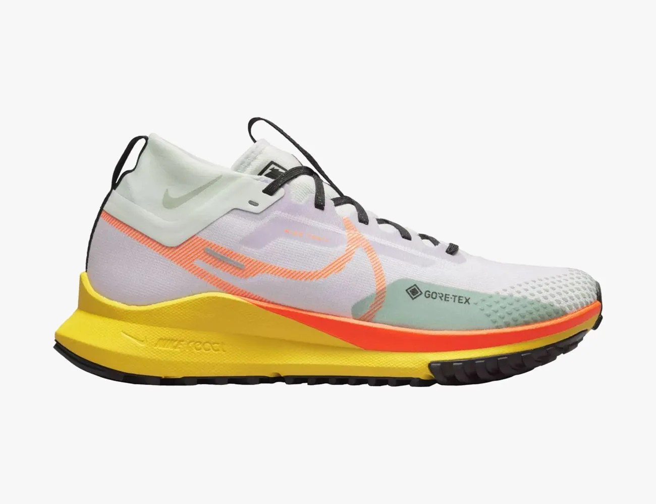 trail running shoe