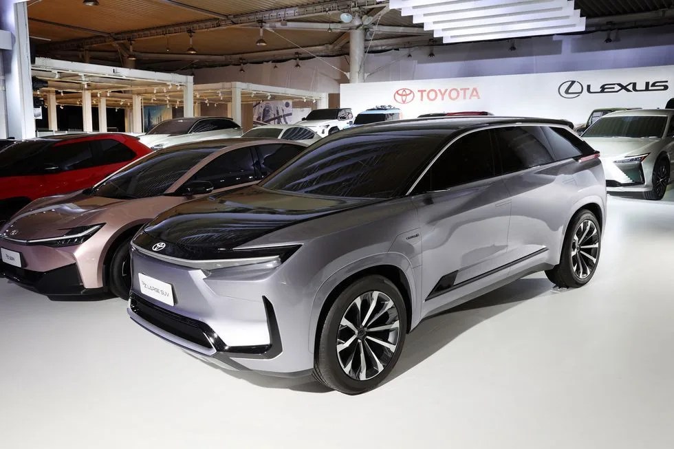 toyota electric suv concept