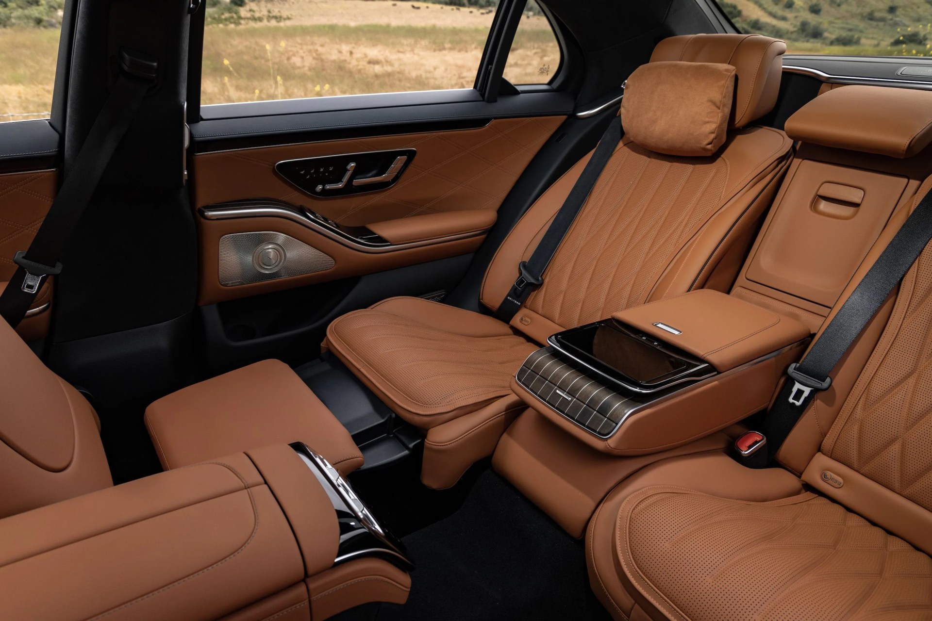 mercedes amg 63 s e performance