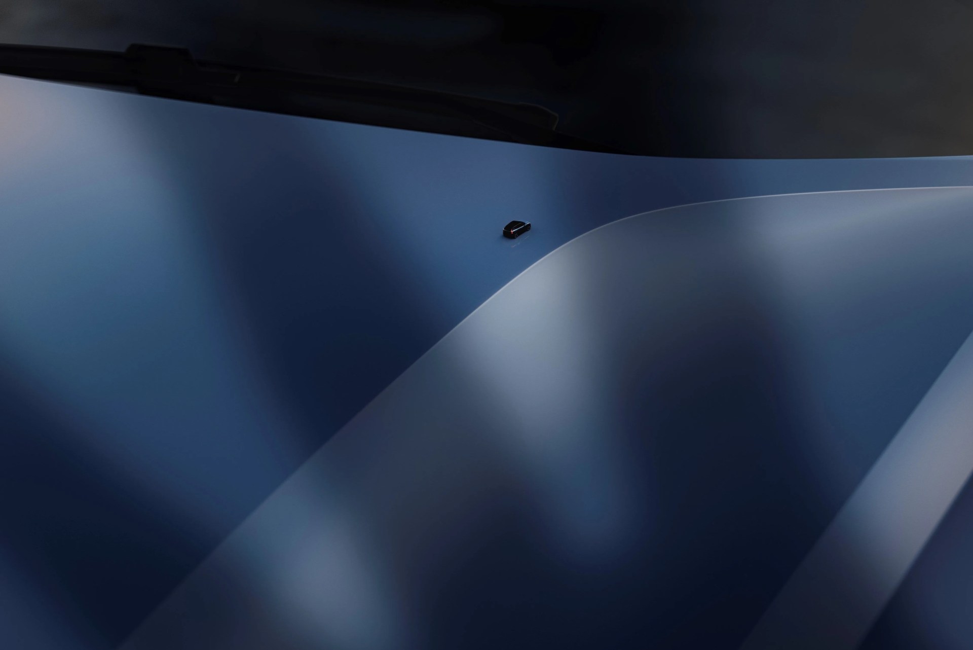 volvo ex30 teaser