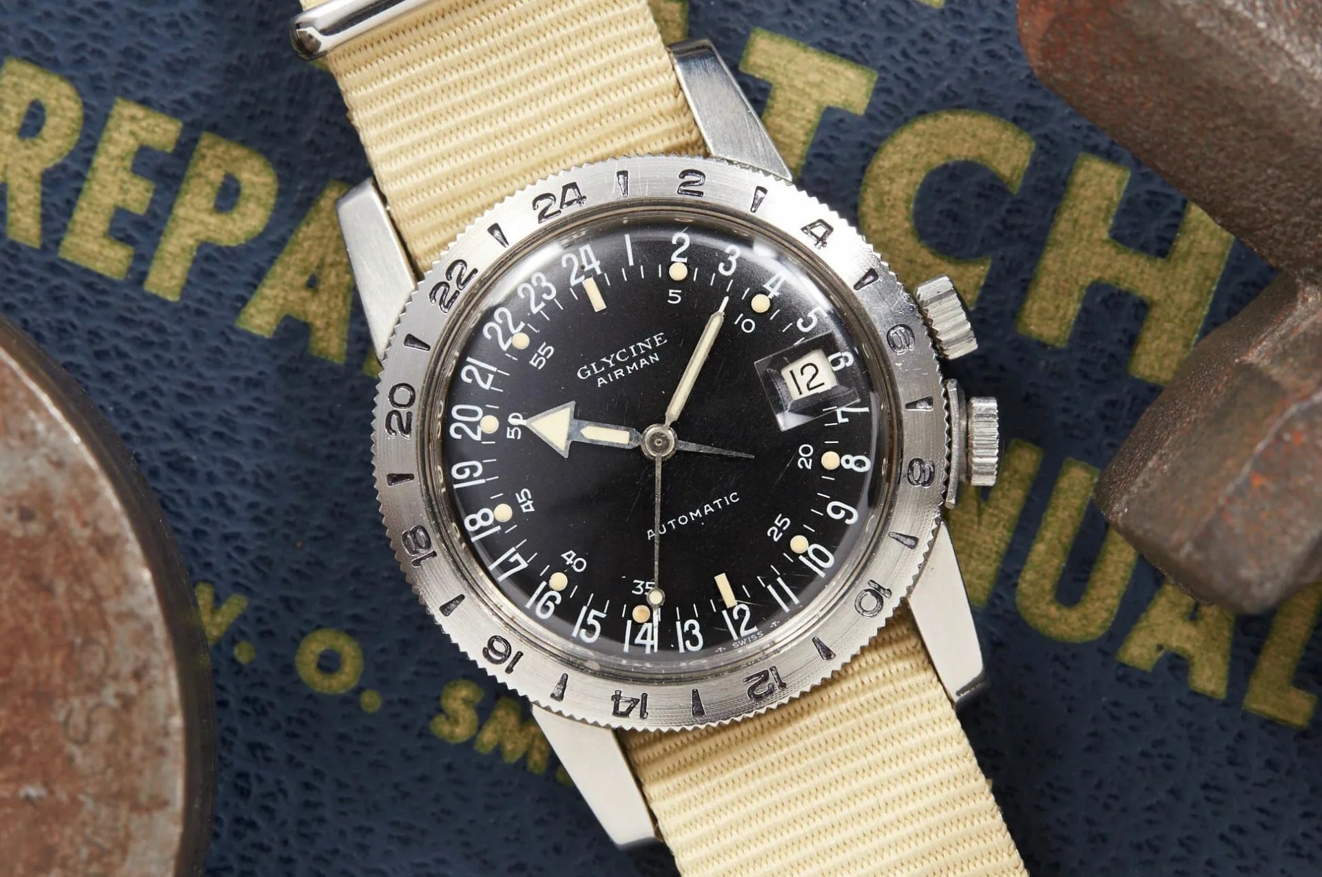 watches you should know glycine airman gear patrol lead full