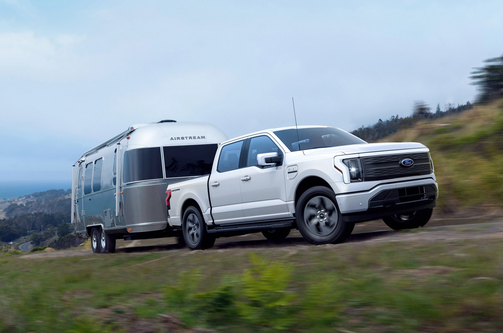 ford f 150 lightning