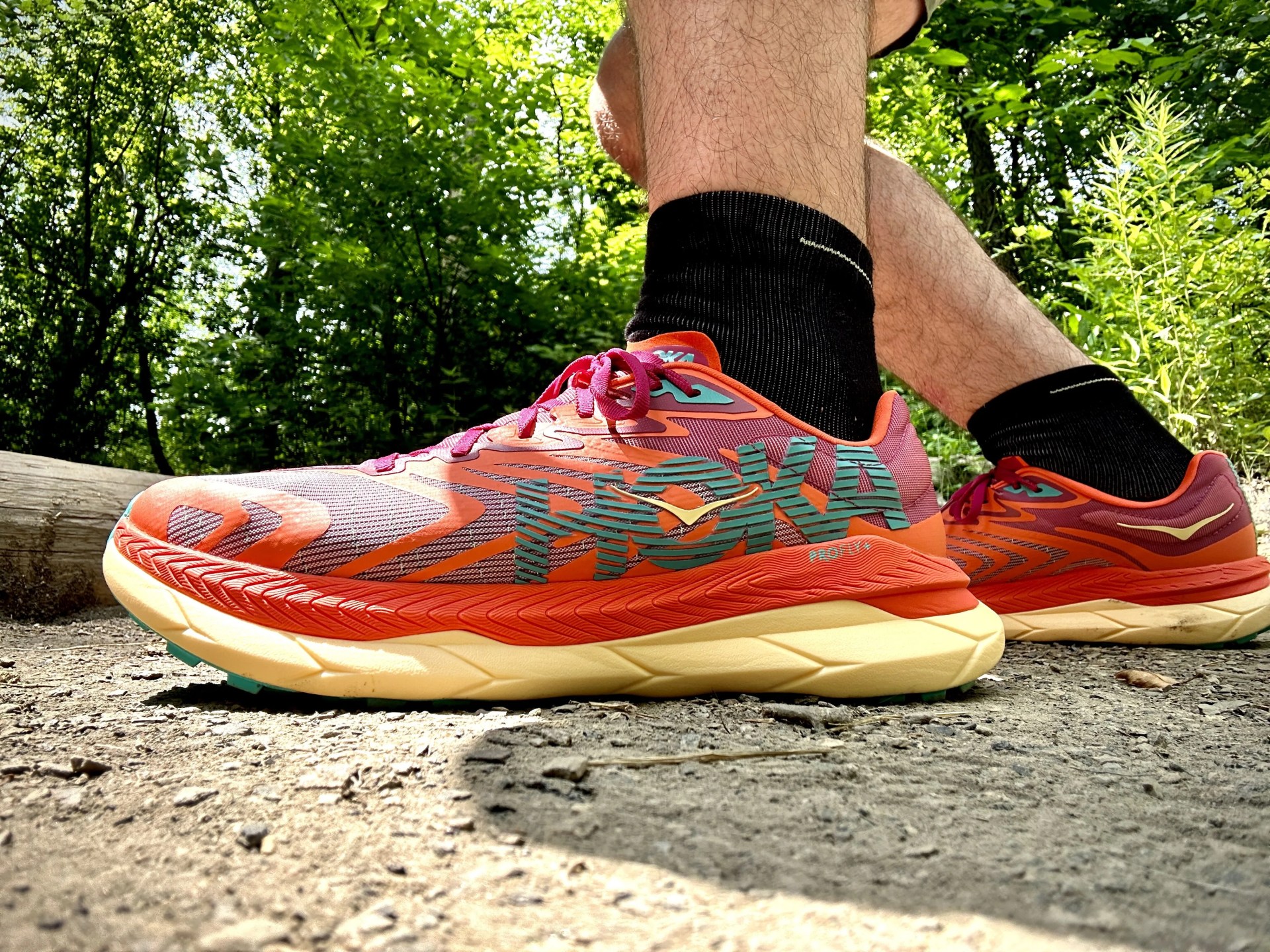 hoka tecton x 2