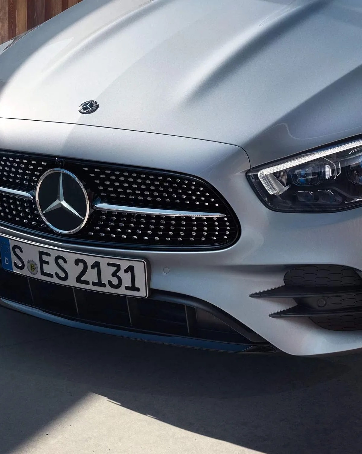 mercedes benz e class car