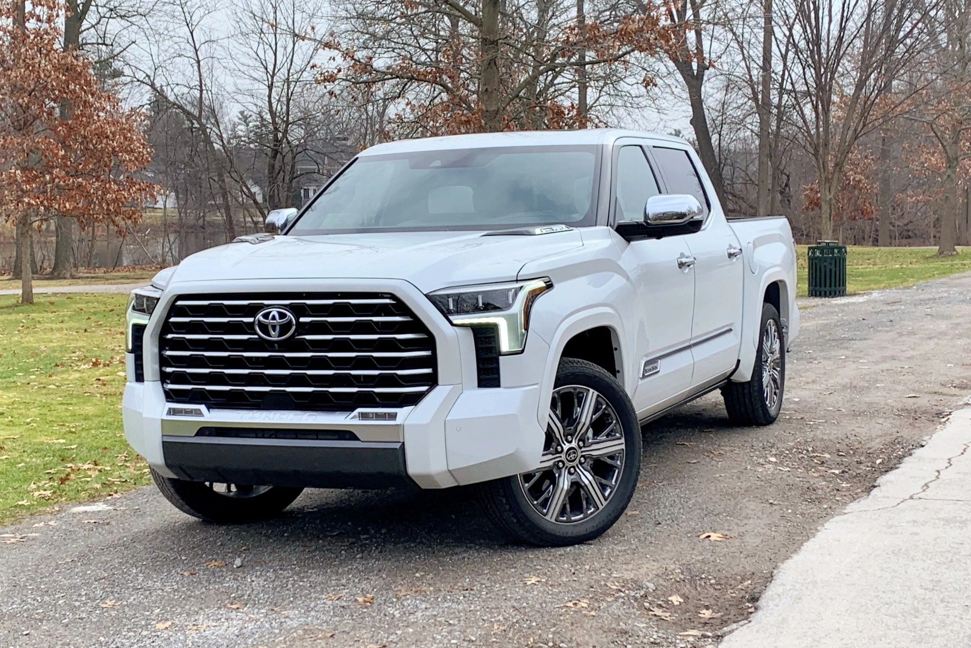 toyota tundra capstone