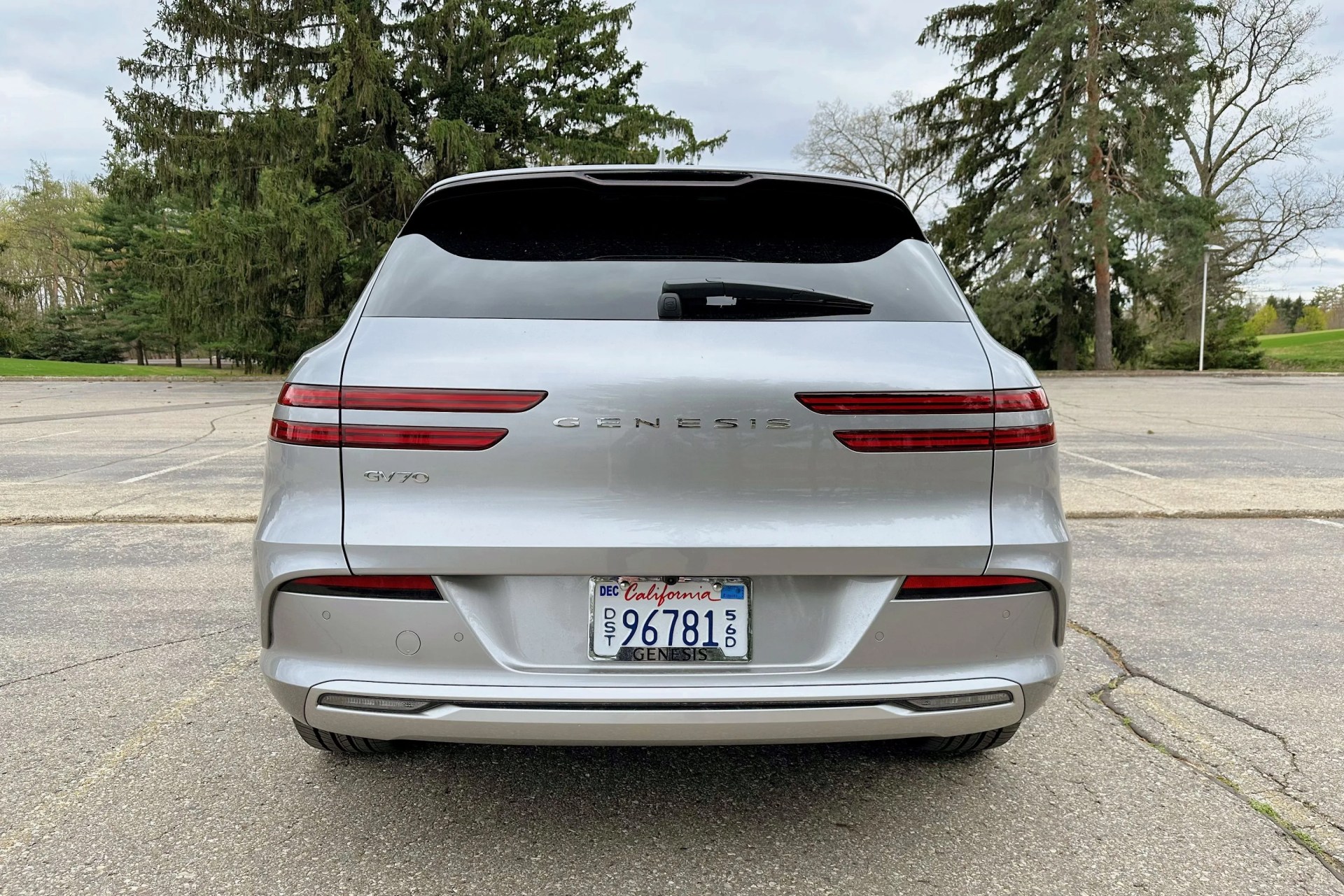 genesis electrified gv70