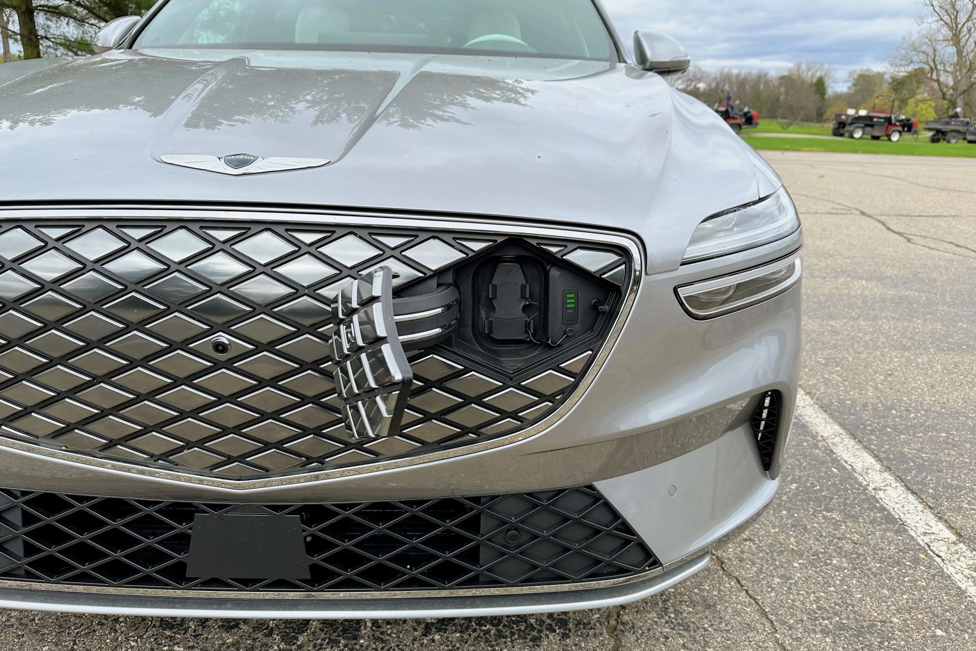 genesis electrified gv70