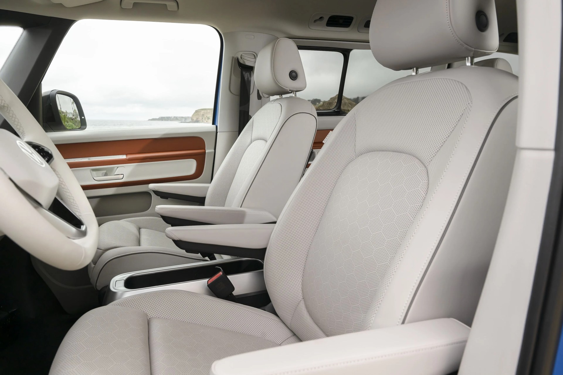 volkswagen id buzz interior