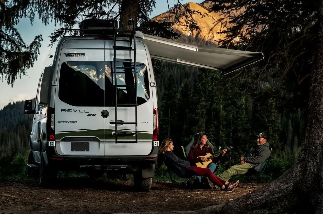 winnebago revel