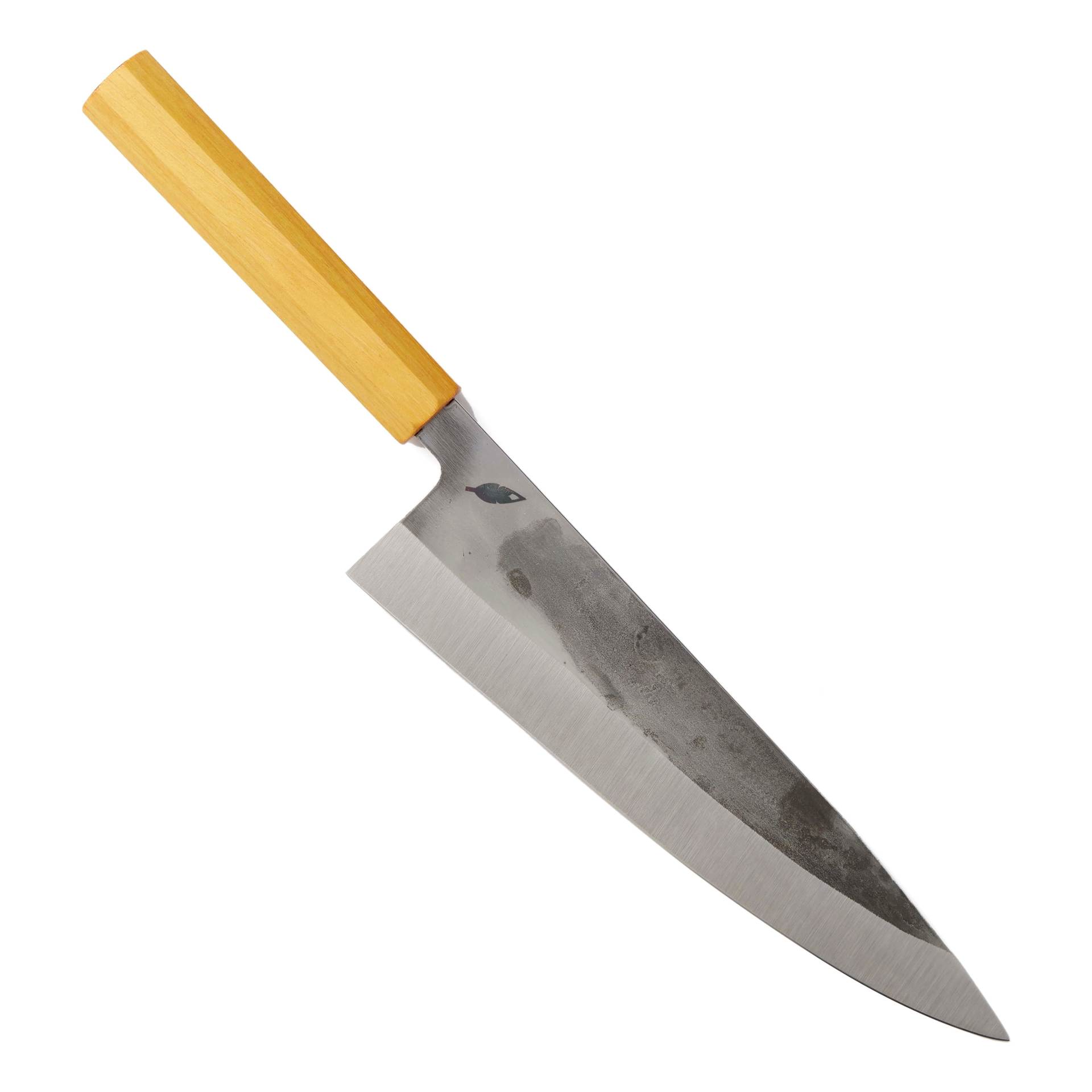 Professional-grade kitchen knives hand-forged in the heart of Buenos Aires