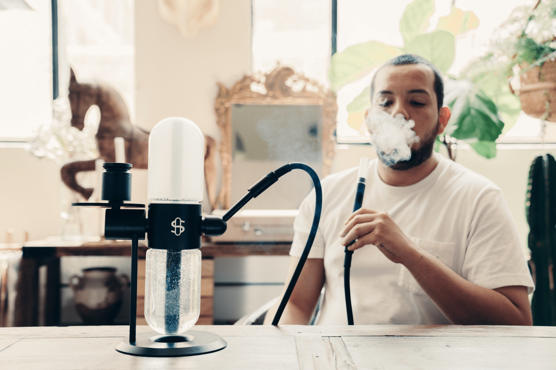 stundenglass gravity hookah v2