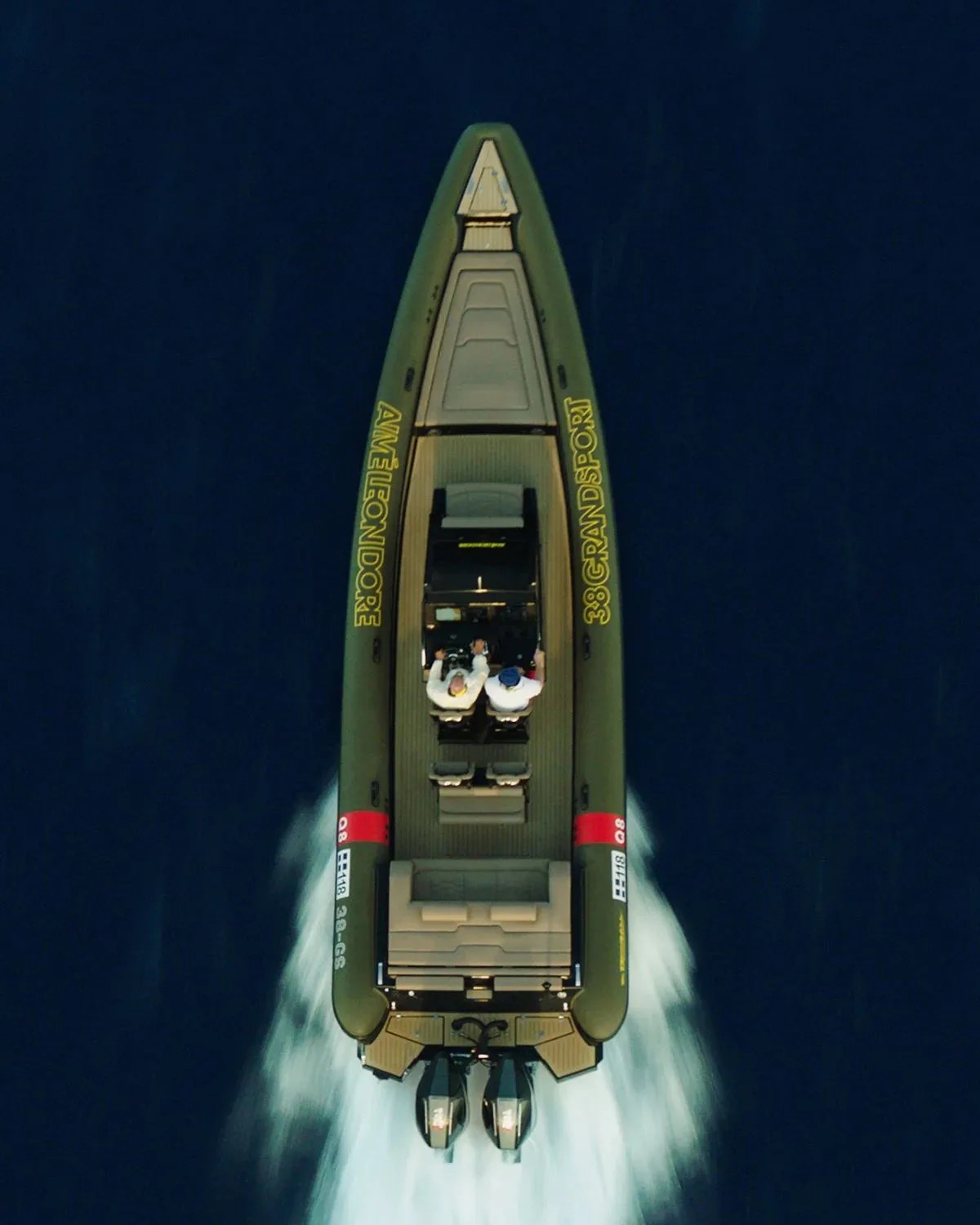 aimé leon dore technohull 38 grand sport boat