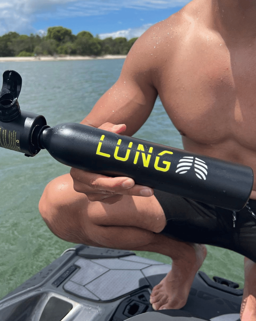 today in gear july 14 2023 man crouching holding lung tank