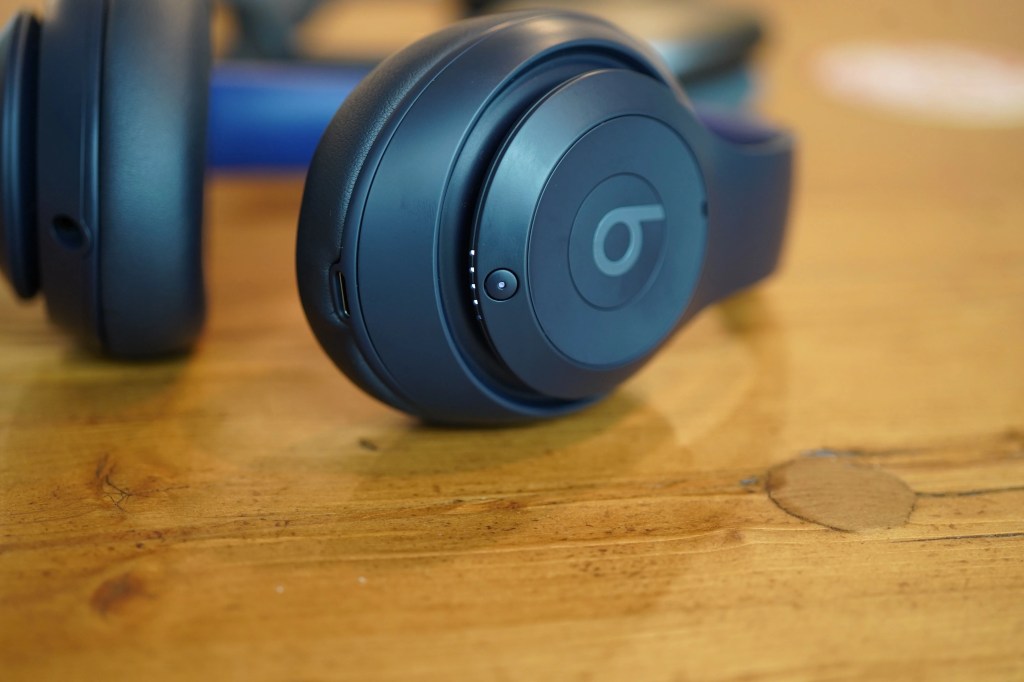 beats studio pro