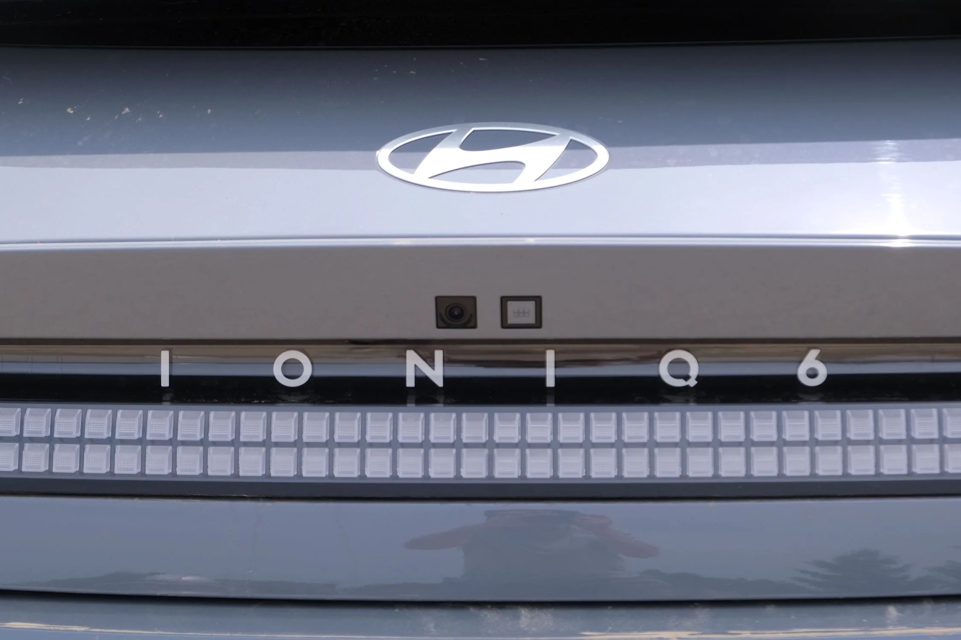 hyundai ioniq 6 rear badging