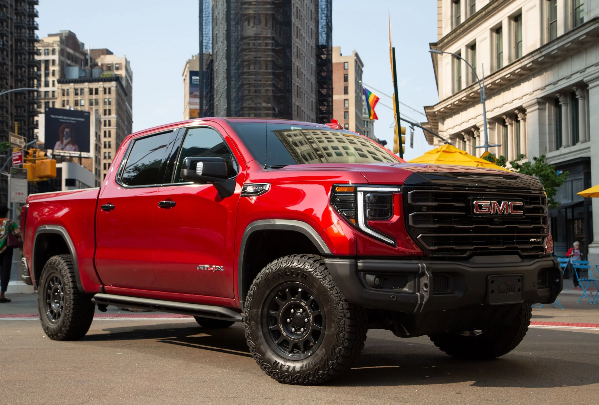 gmc sierra at4x aev front three quarter