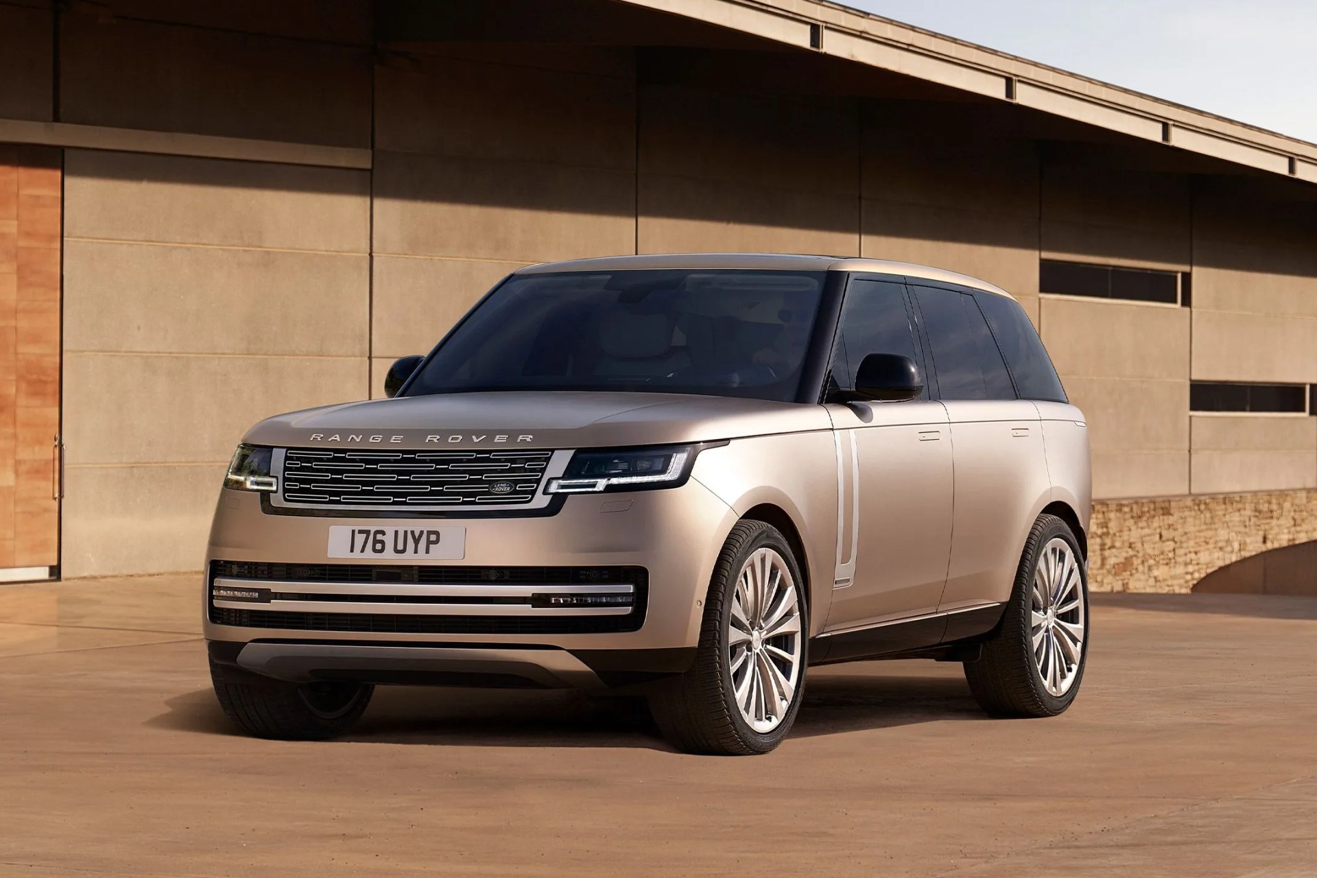 2023 range rover