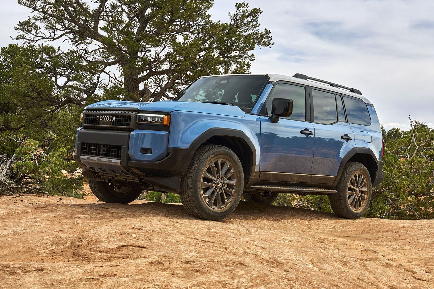 2024 toyota land cruiser