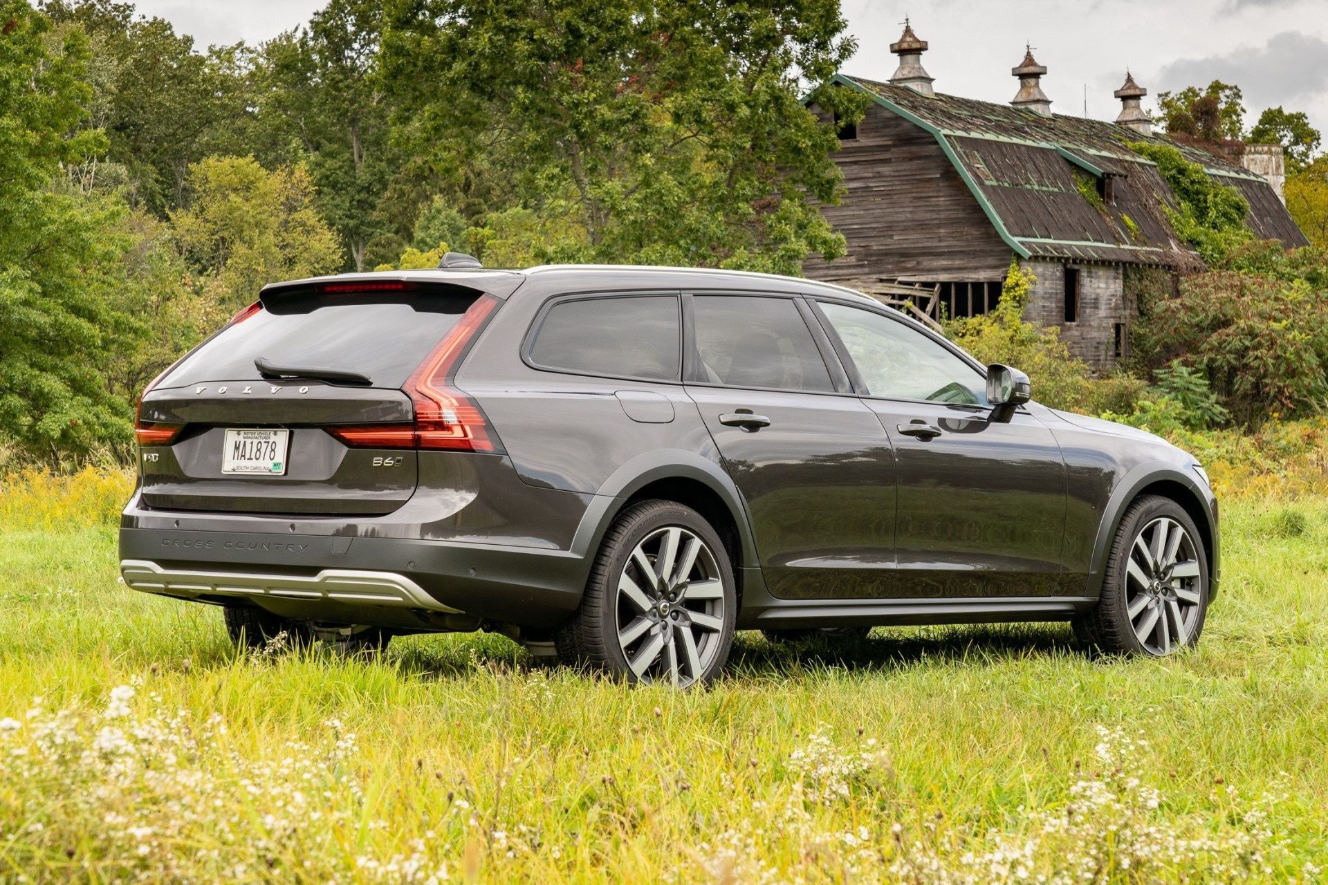volvo v90 cc parked in a field