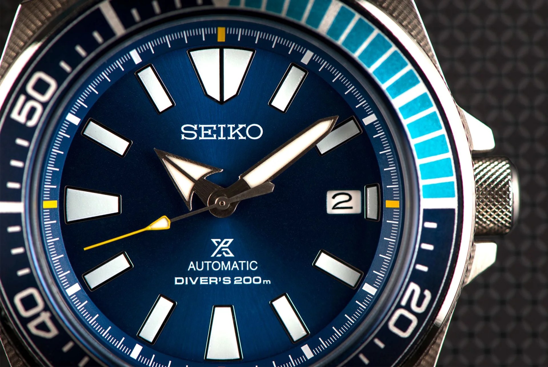 seiko samurai dive watch dial closeup