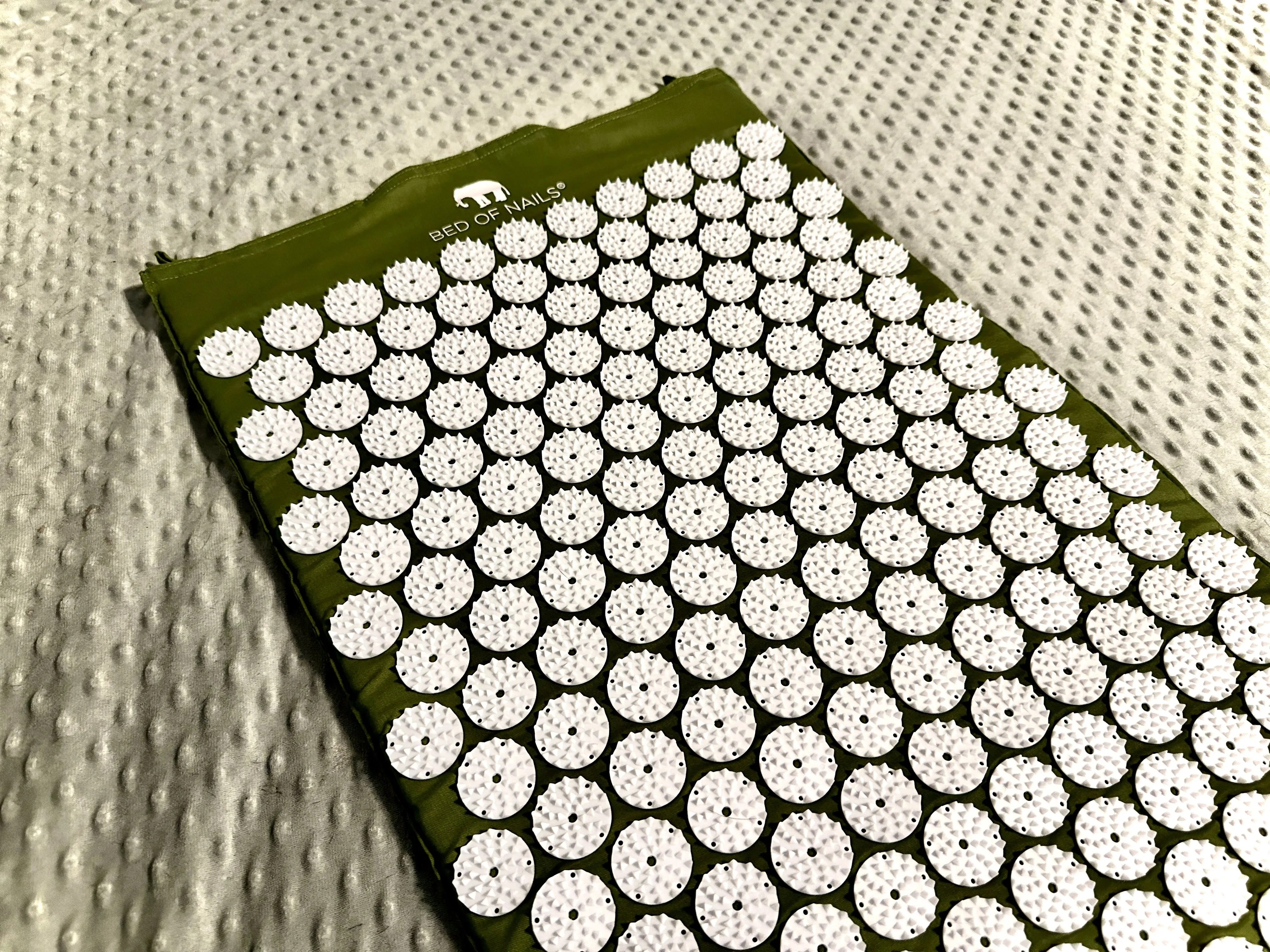 bed of nails original acupressure mat
